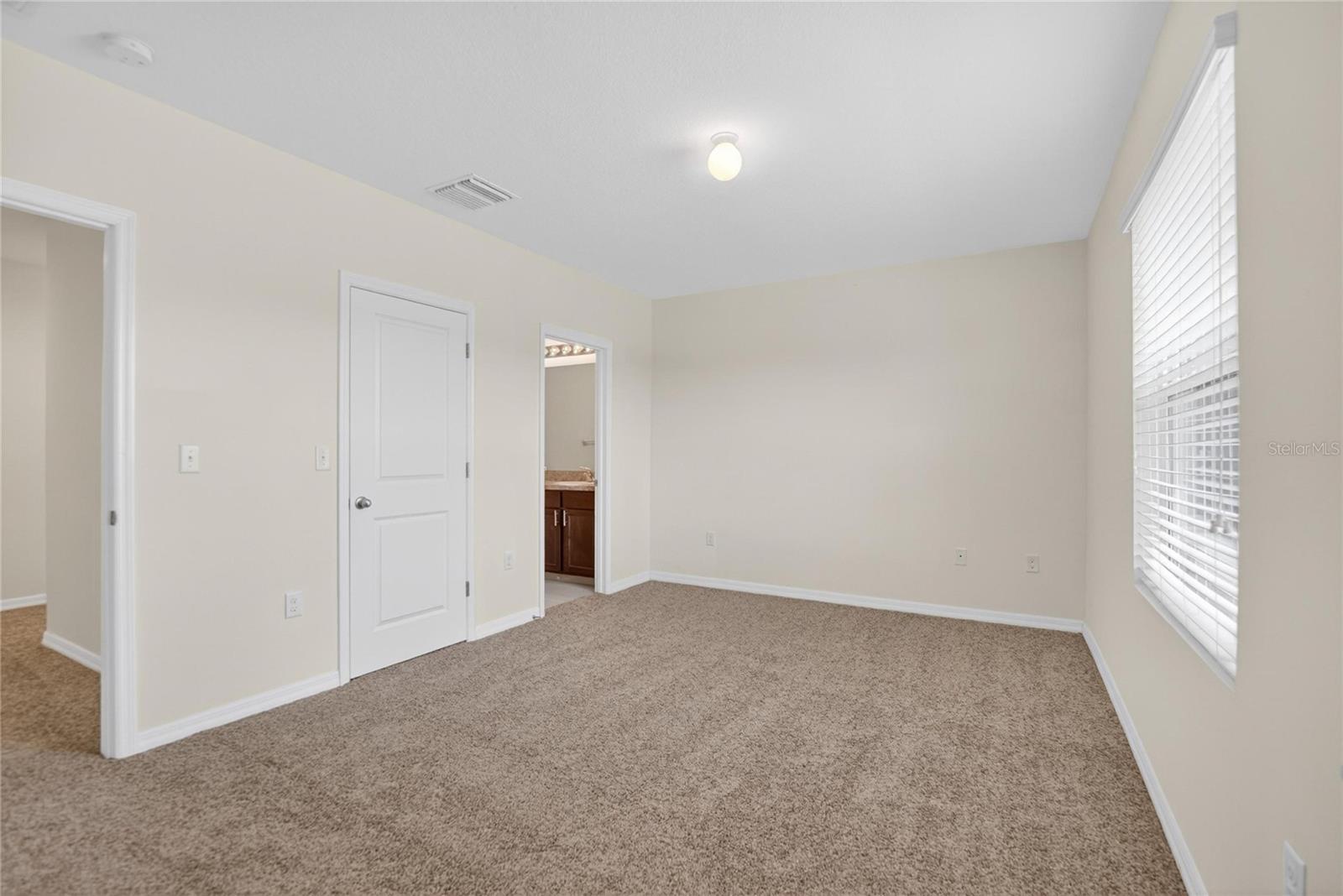 Image 29 of 72 For 8850 Indigo Trail Loop