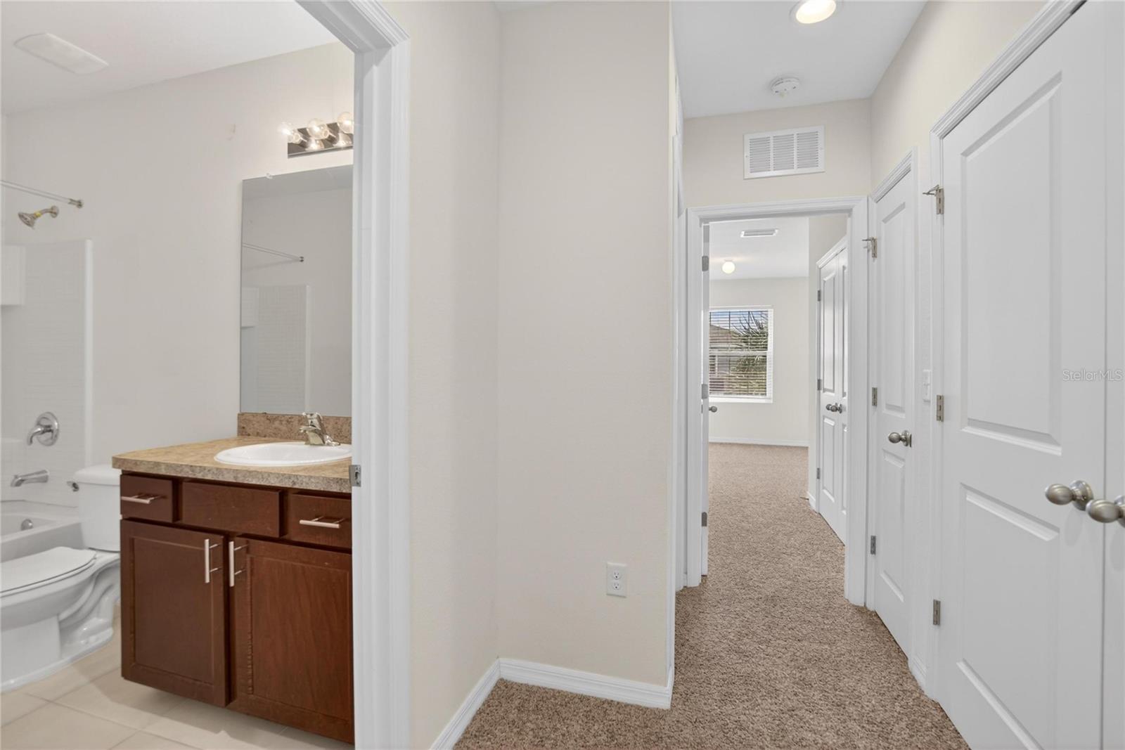 Image 36 of 72 For 8850 Indigo Trail Loop