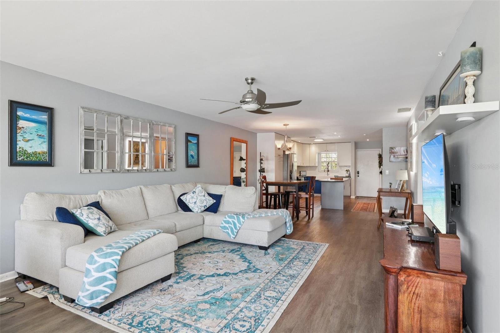 Image 12 of 28 For 3850 13th Avenue N 210