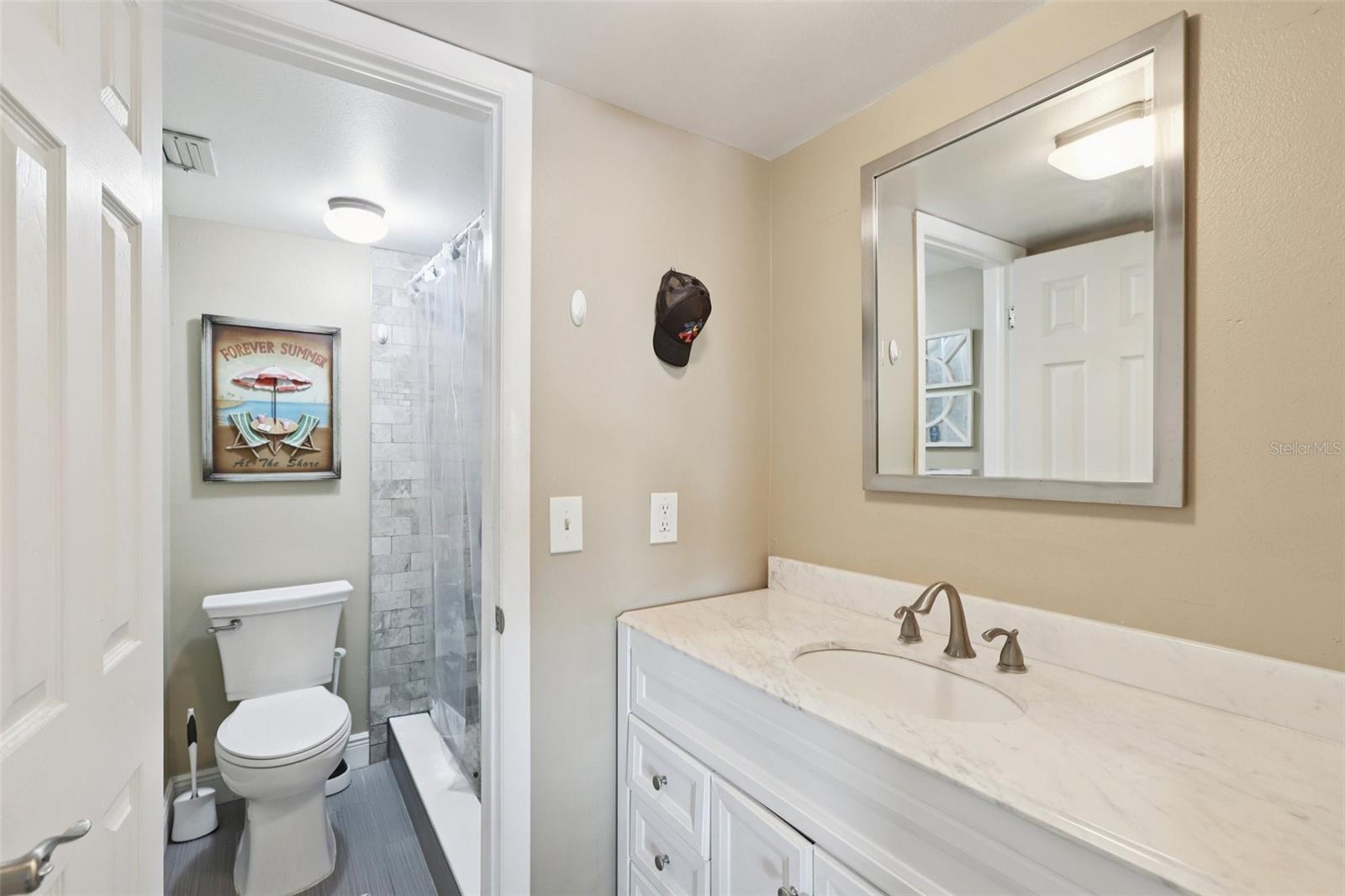 Image 21 of 28 For 3850 13th Avenue N 210