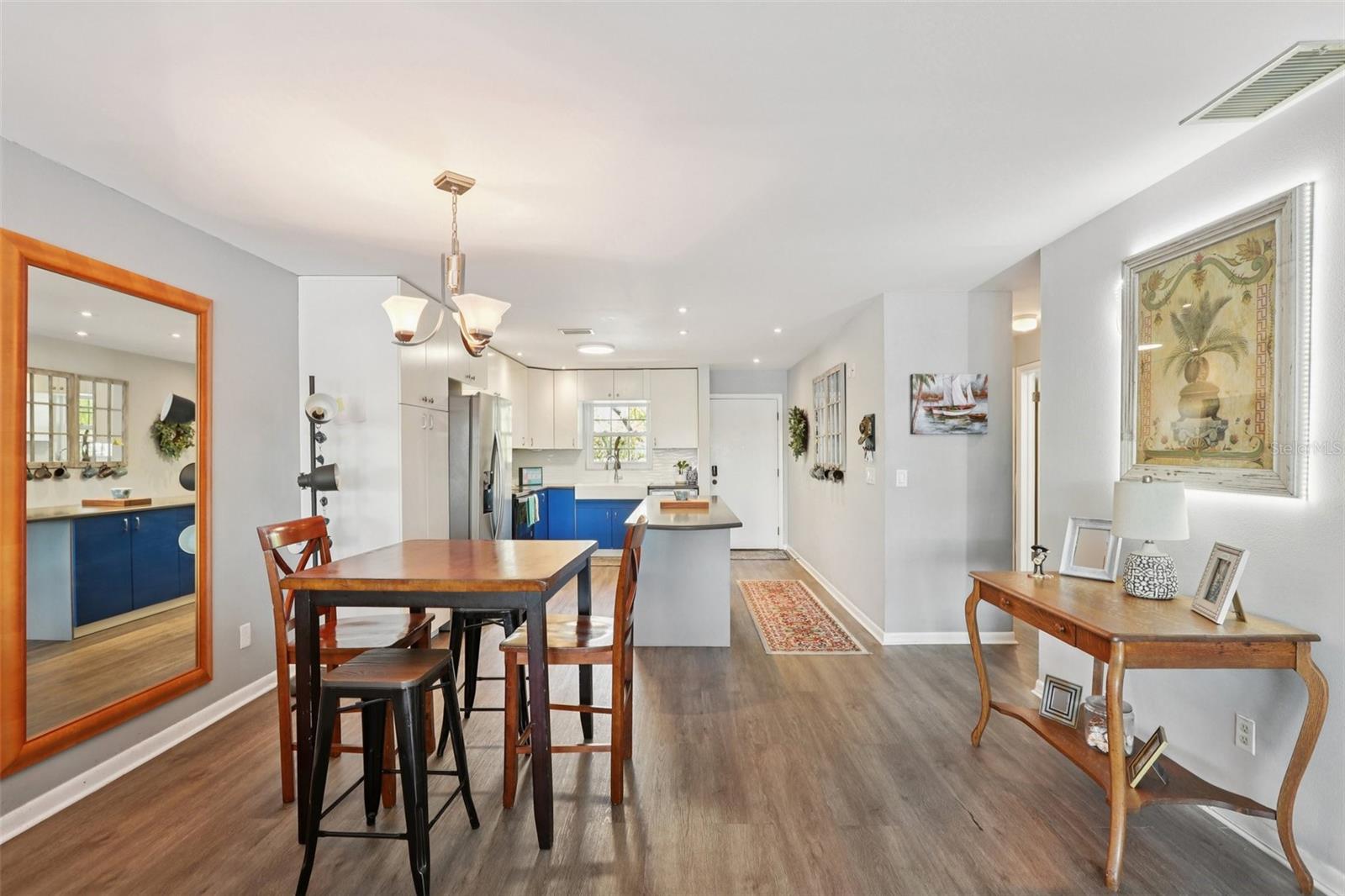 Image 9 of 28 For 3850 13th Avenue N 210