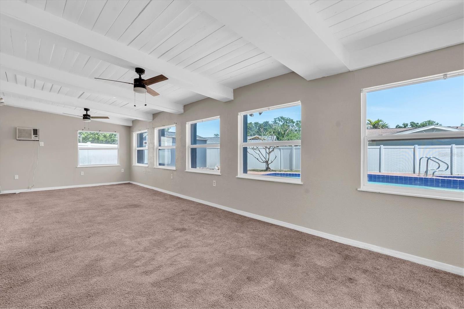 Image 19 of 36 For 12101 74th Street