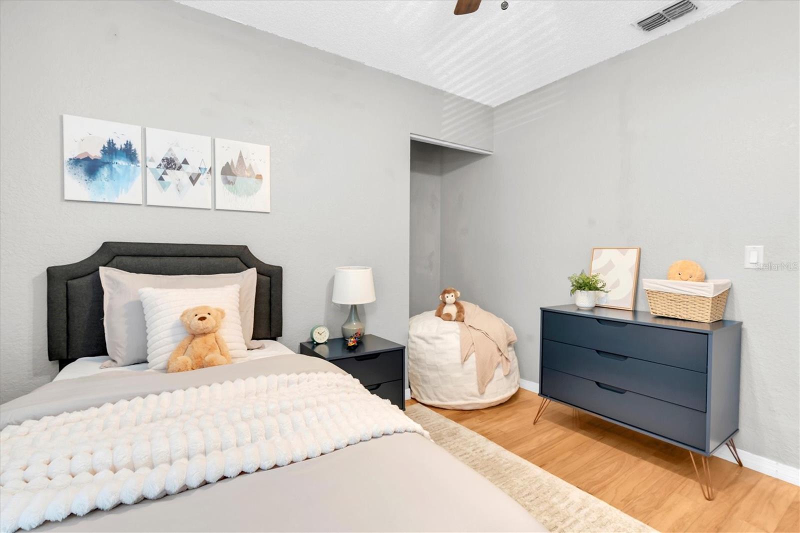 Image 25 of 36 For 12101 74th Street