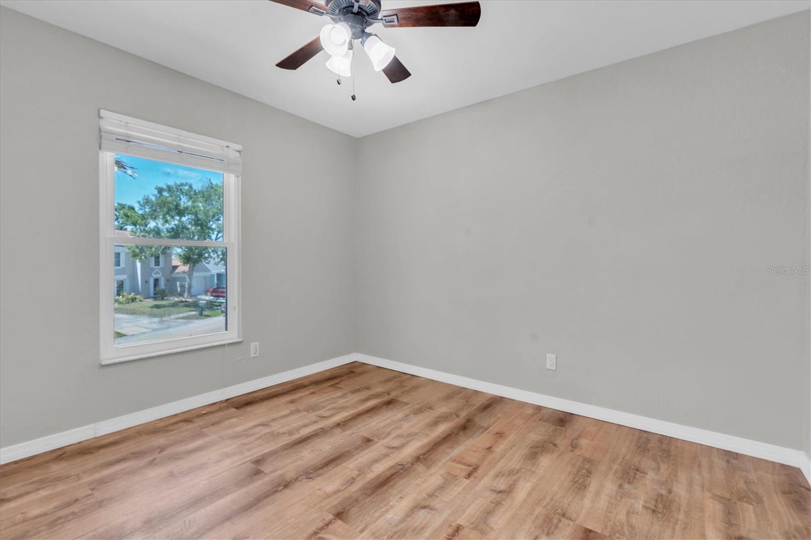 Image 26 of 36 For 12101 74th Street