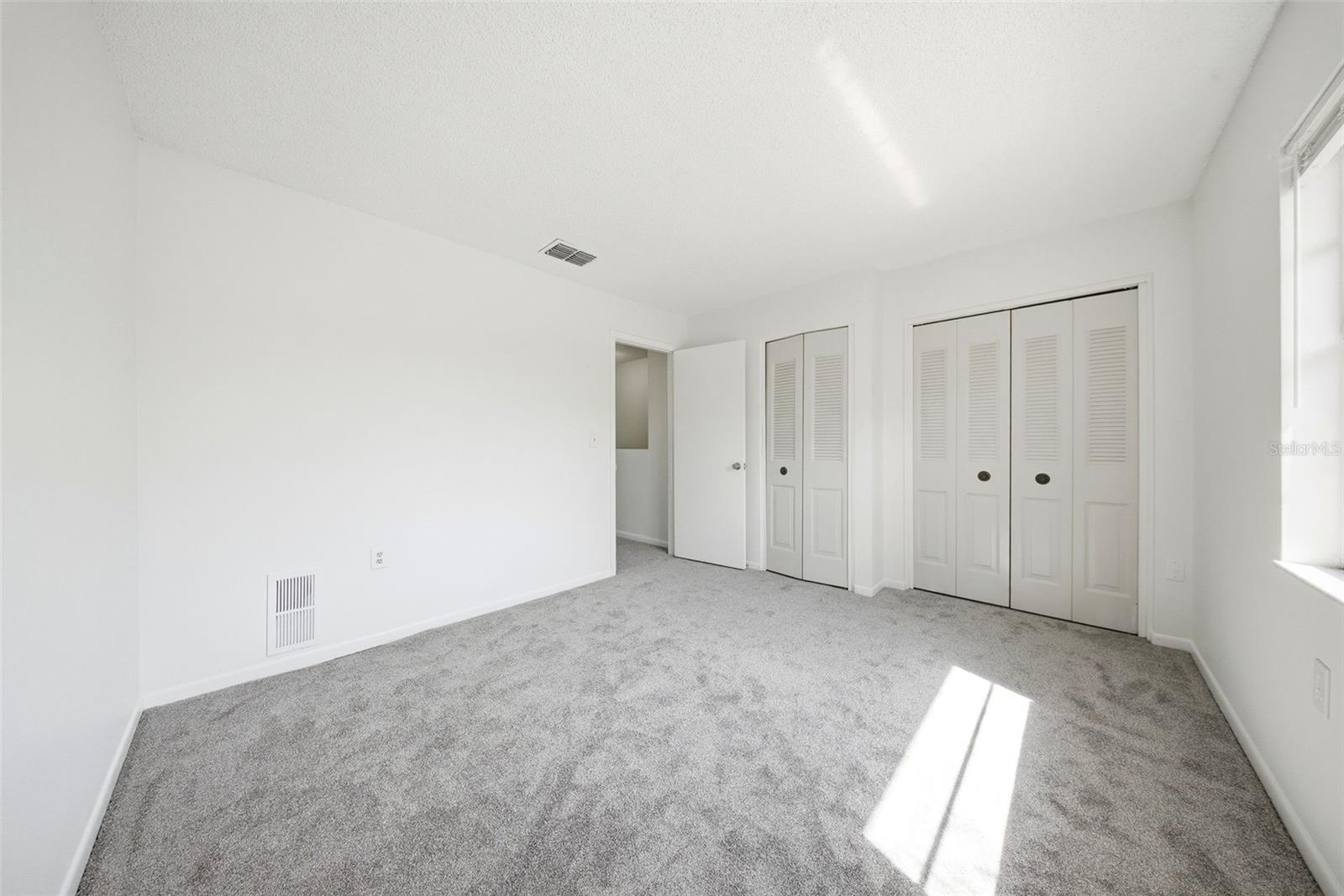 Image 11 of 41 For 2131 Ridge Road S 105