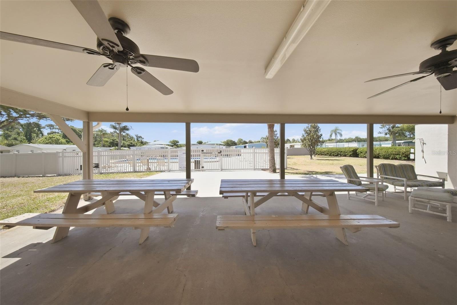 Image 29 of 41 For 2131 Ridge Road S 105