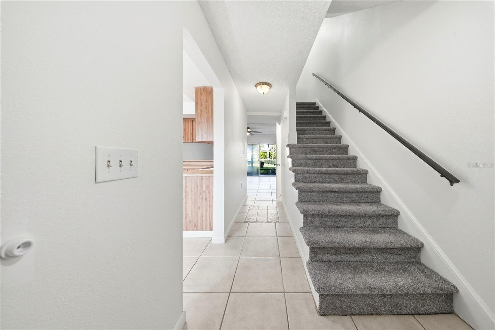 Image 3 of 41 For 2131 Ridge Road S 105