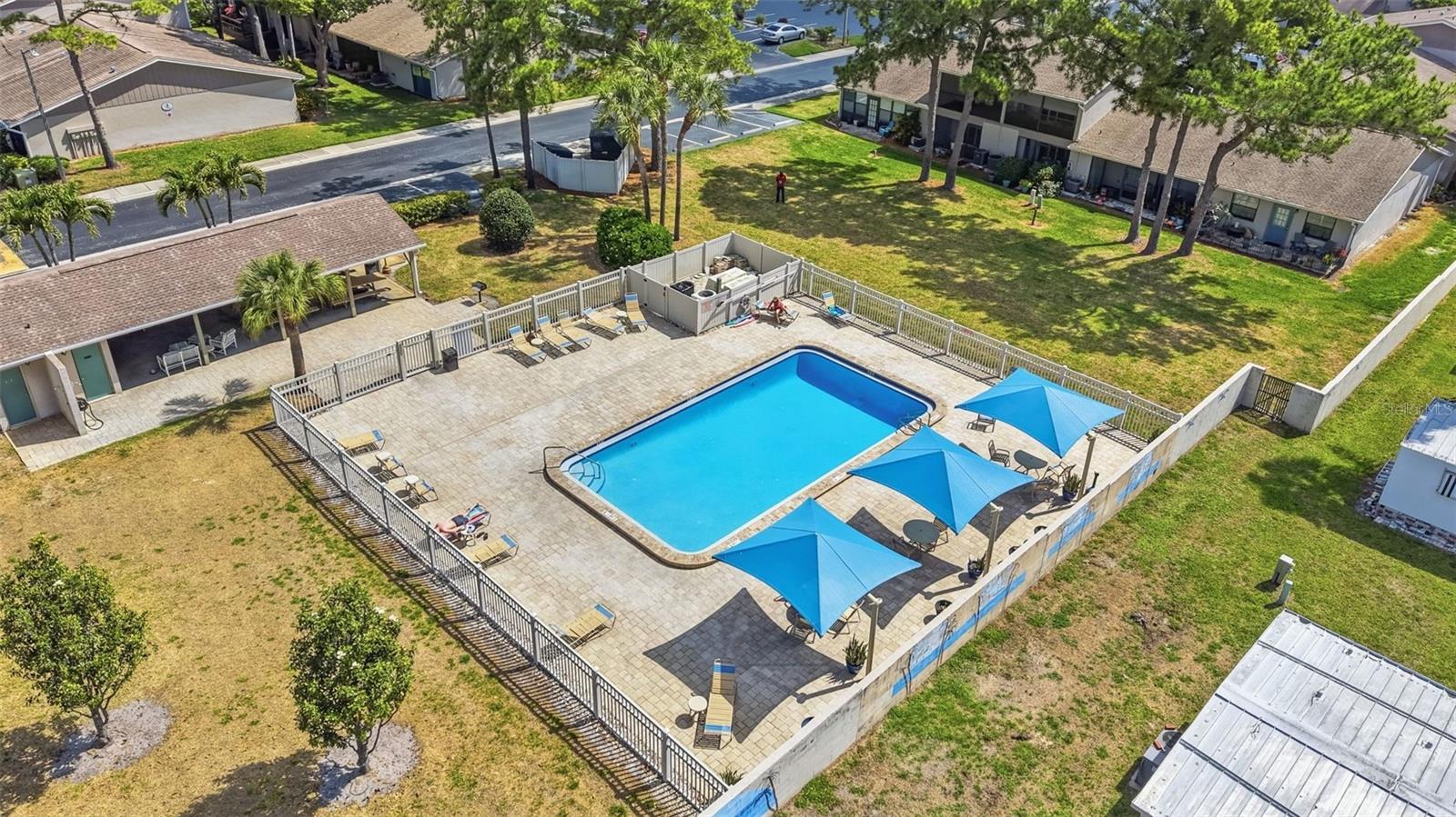 Image 37 of 41 For 2131 Ridge Road S 105