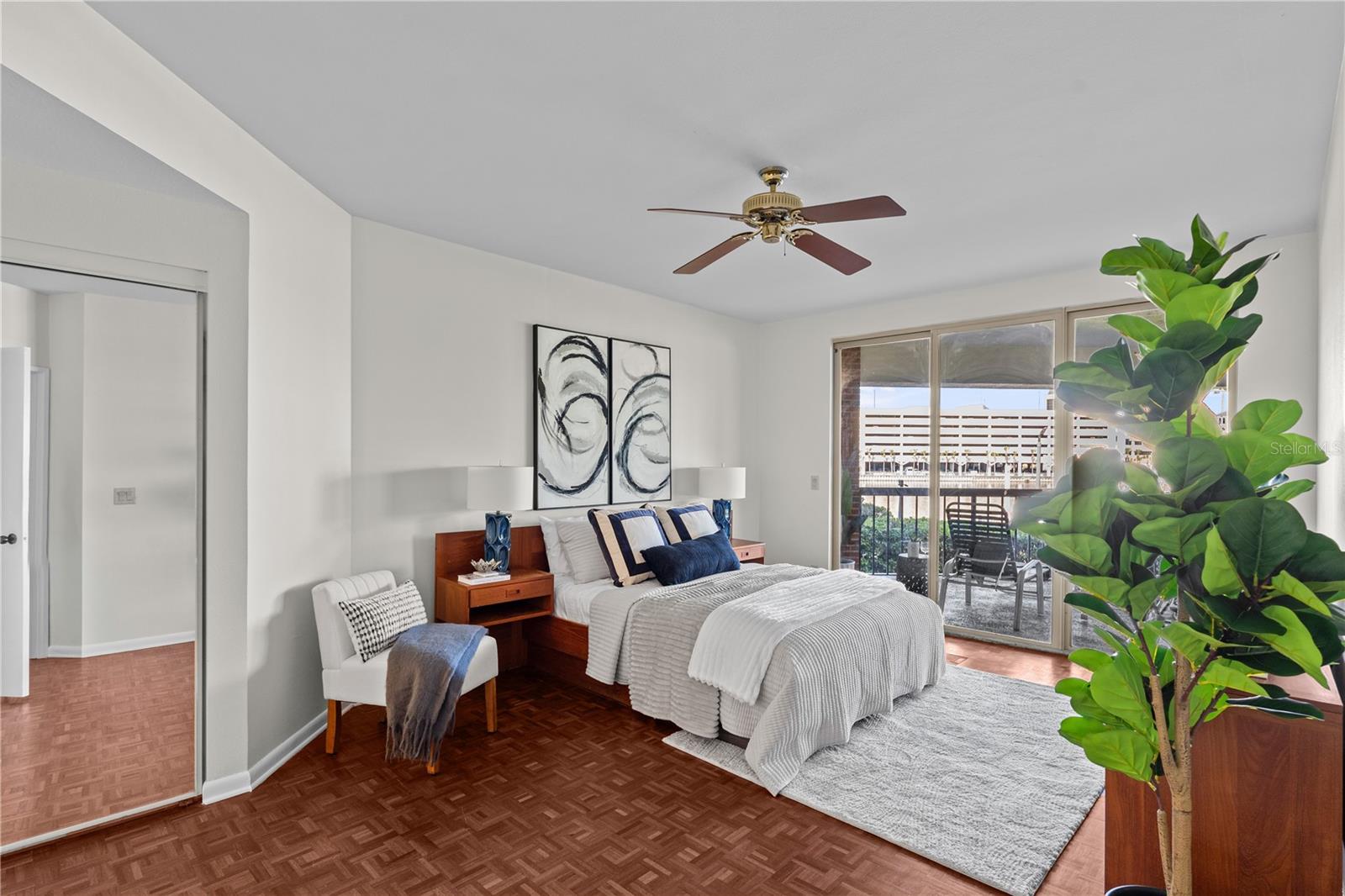 Image 15 of 35 For 707 Seddon Cove Way 707