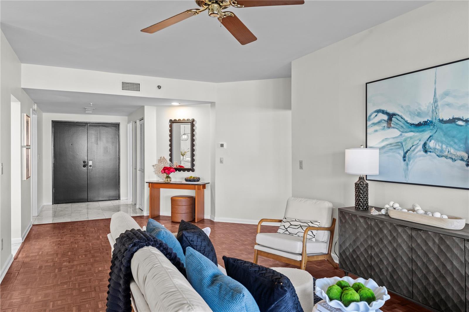 Image 8 of 35 For 707 Seddon Cove Way 707