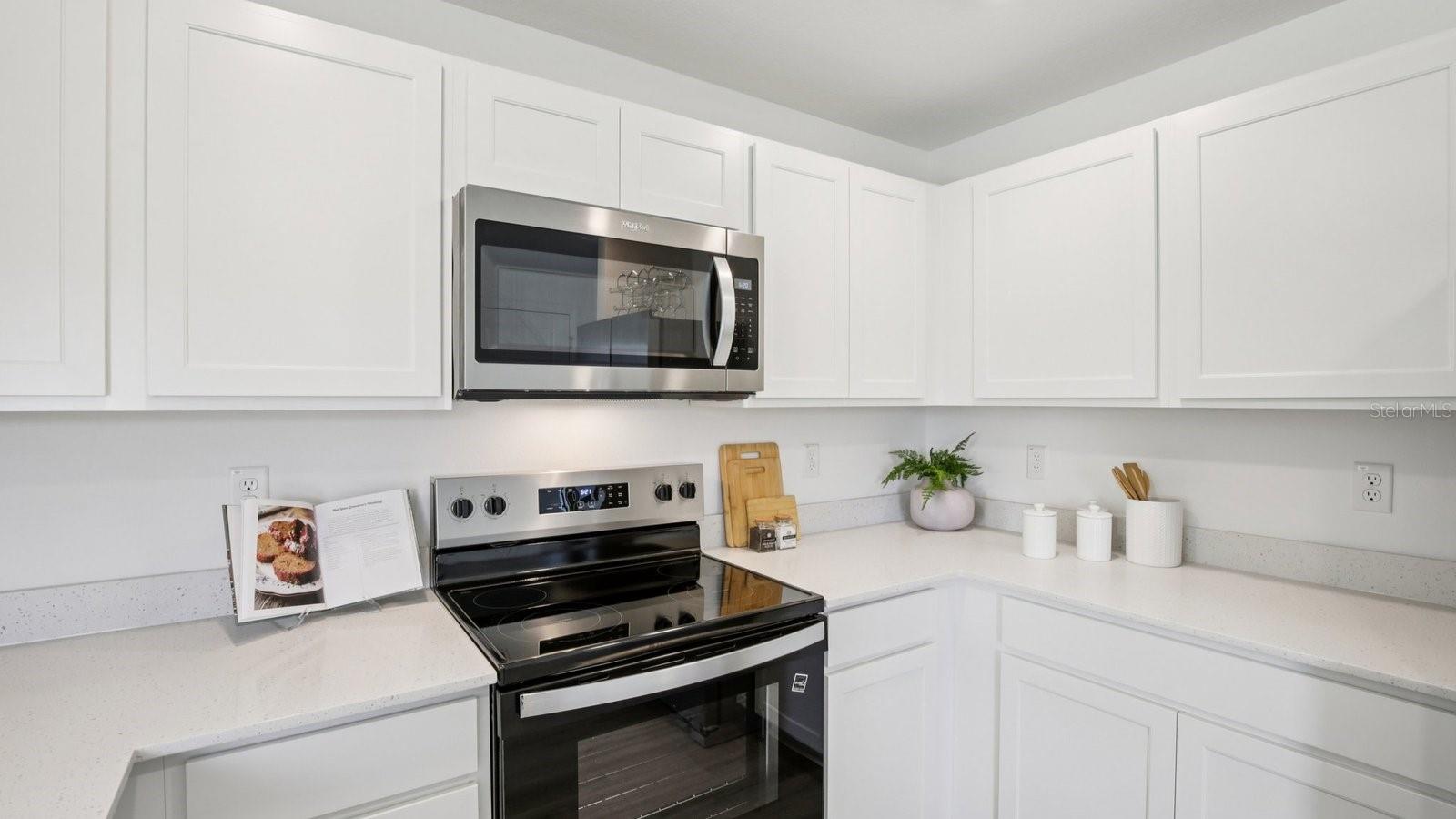 Listing photo id 12 for 4508 Hidden Farm Drive