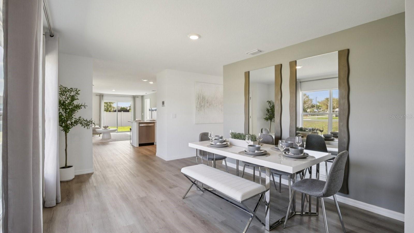 Listing photo id 6 for 4508 Hidden Farm Drive