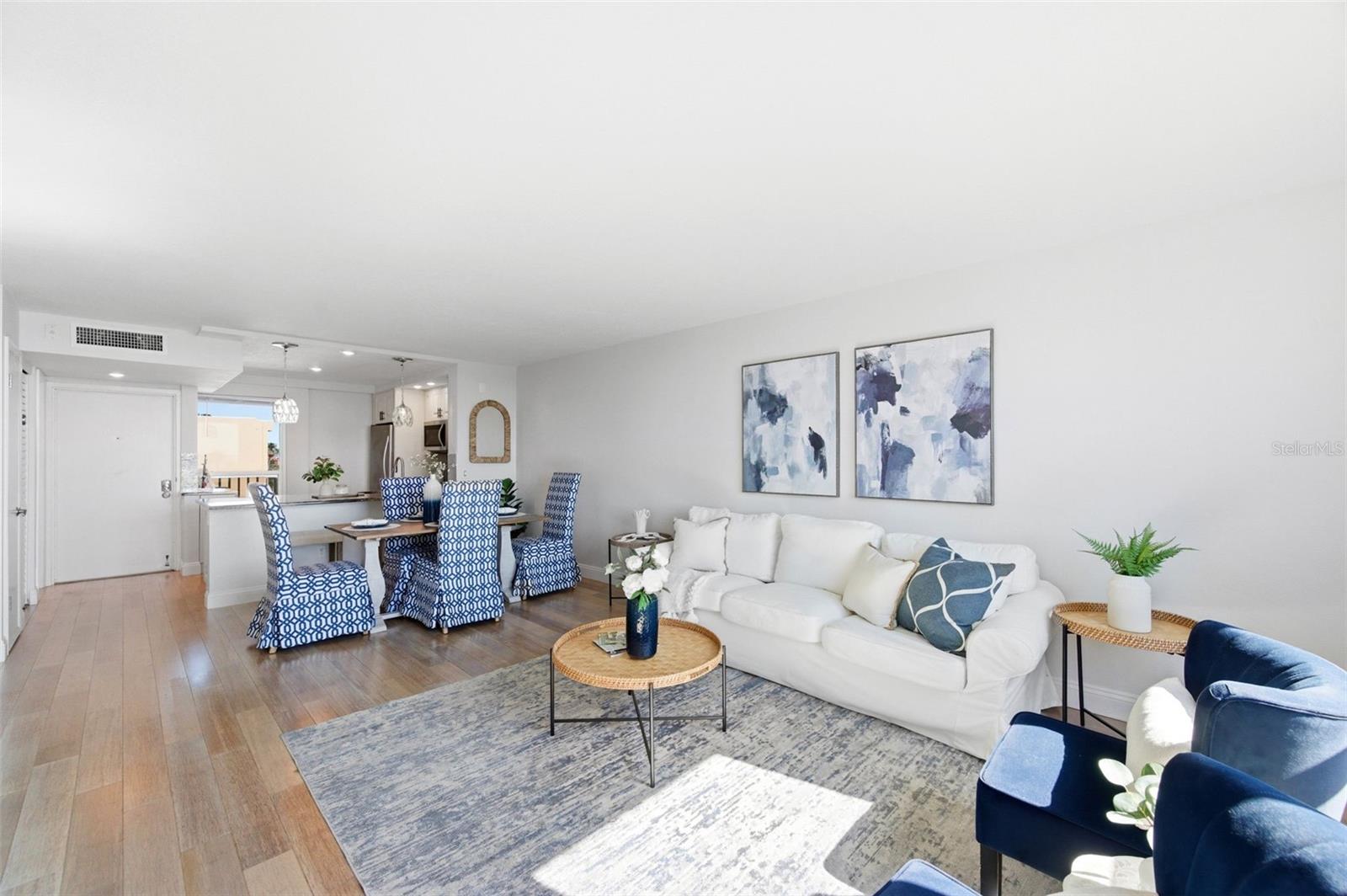 Image 13 of 73 For 2616 Cove Cay Drive 602