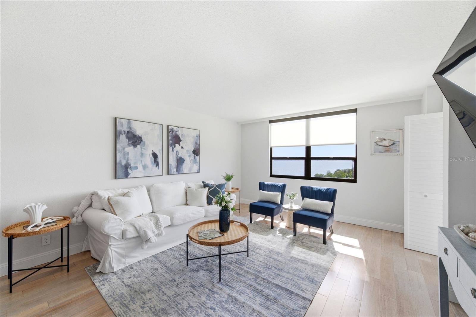 Image 17 of 73 For 2616 Cove Cay Drive 602