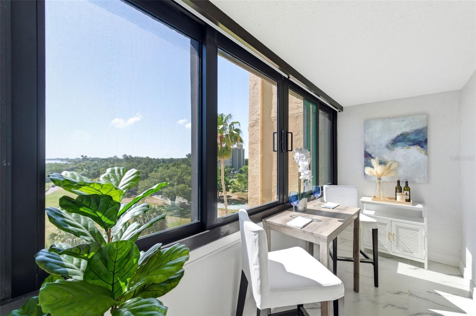 Image 20 of 73 For 2616 Cove Cay Drive 602