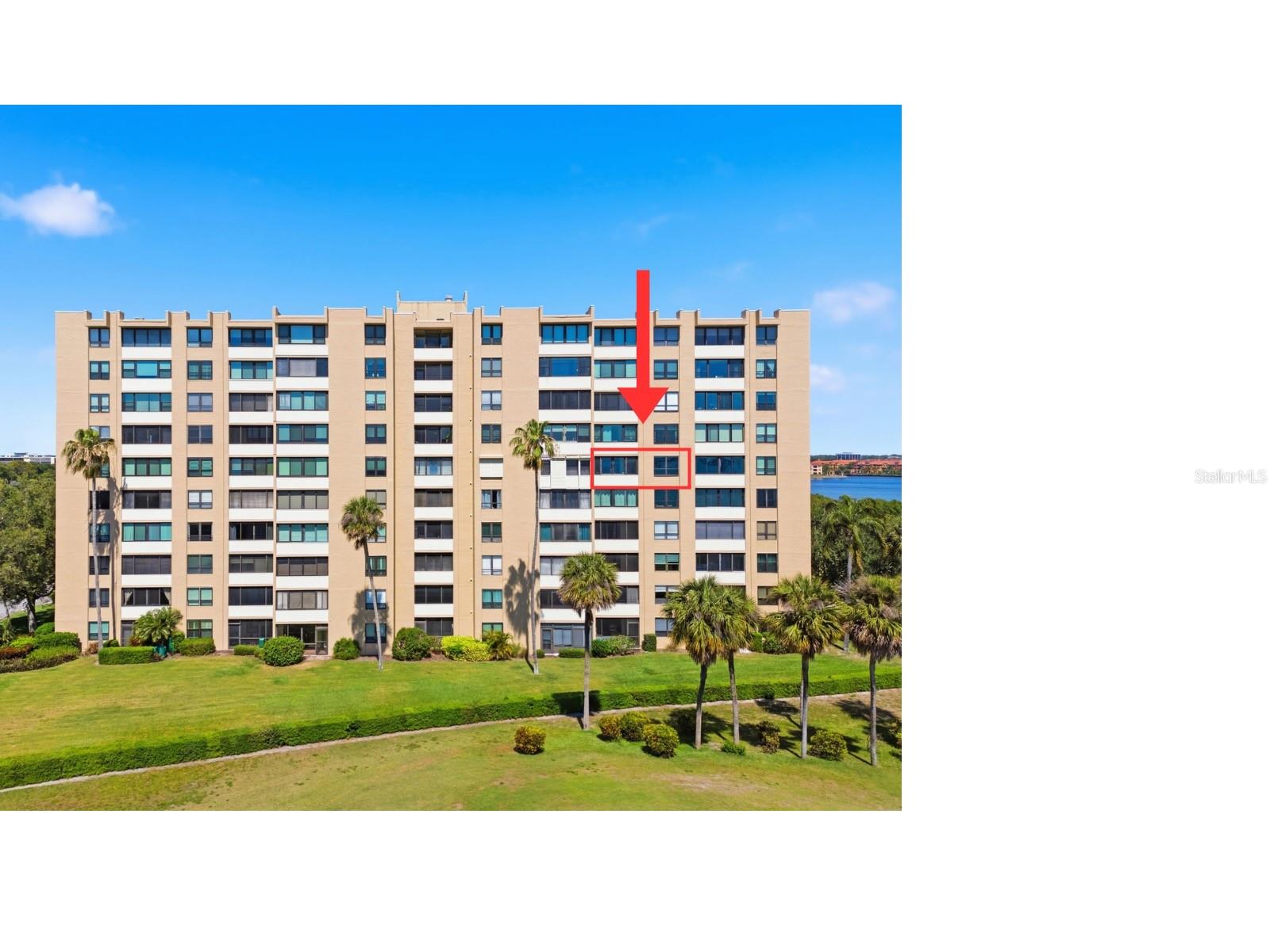 Image 3 of 73 For 2616 Cove Cay Drive 602