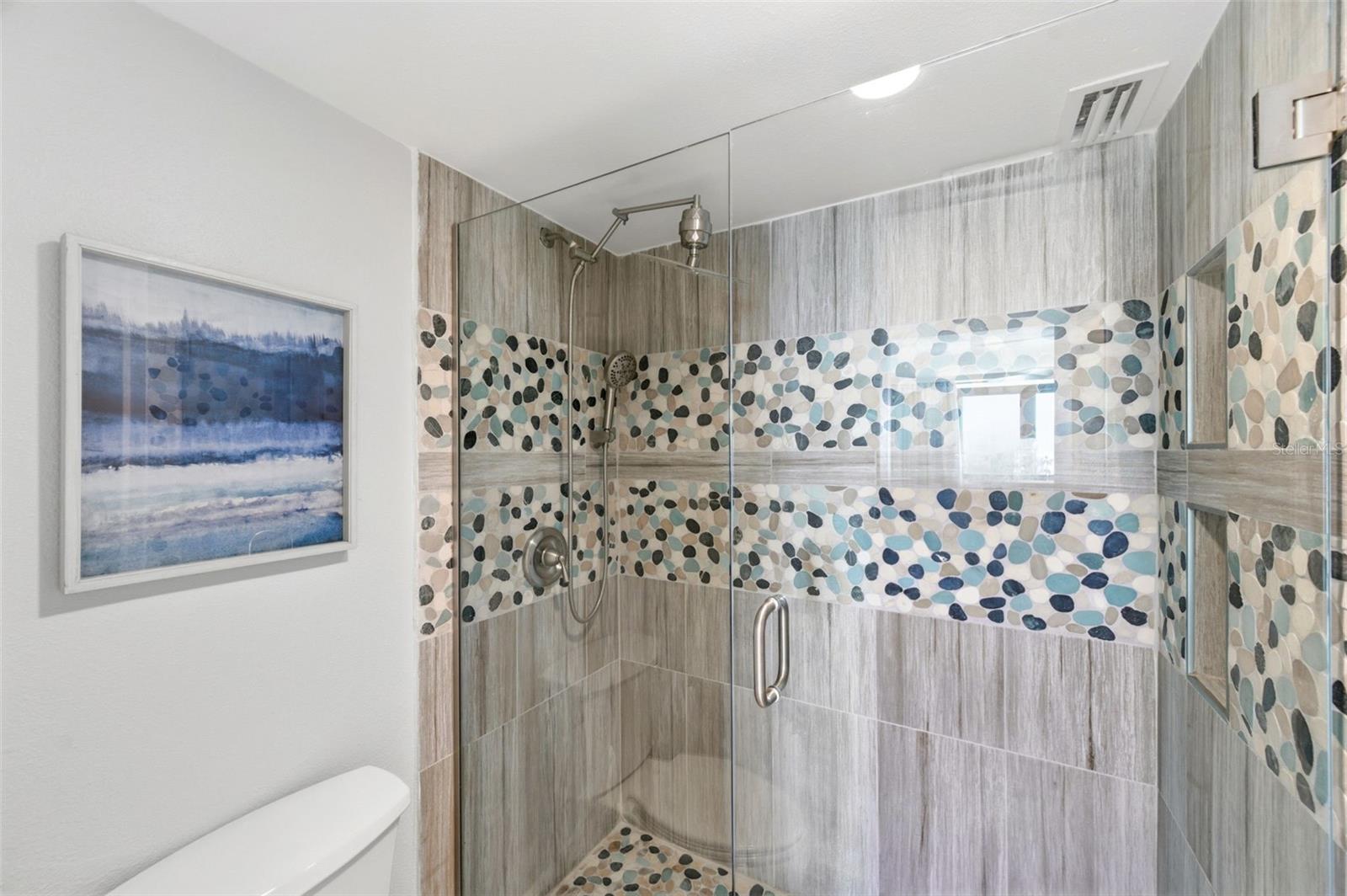 Image 33 of 73 For 2616 Cove Cay Drive 602