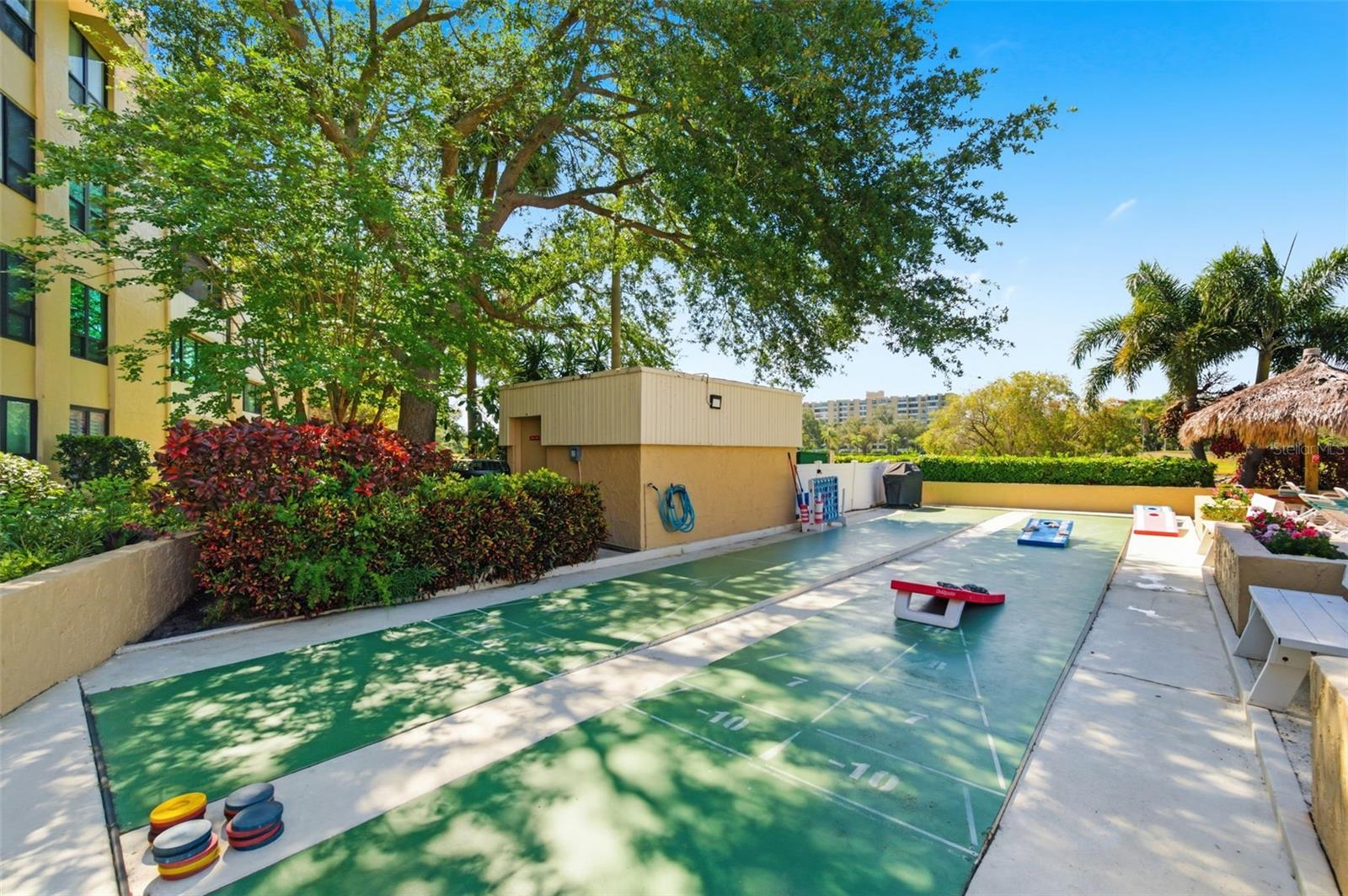 Image 54 of 73 For 2616 Cove Cay Drive 602