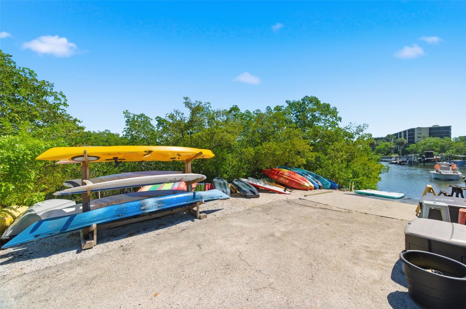 Image 60 of 73 For 2616 Cove Cay Drive 602