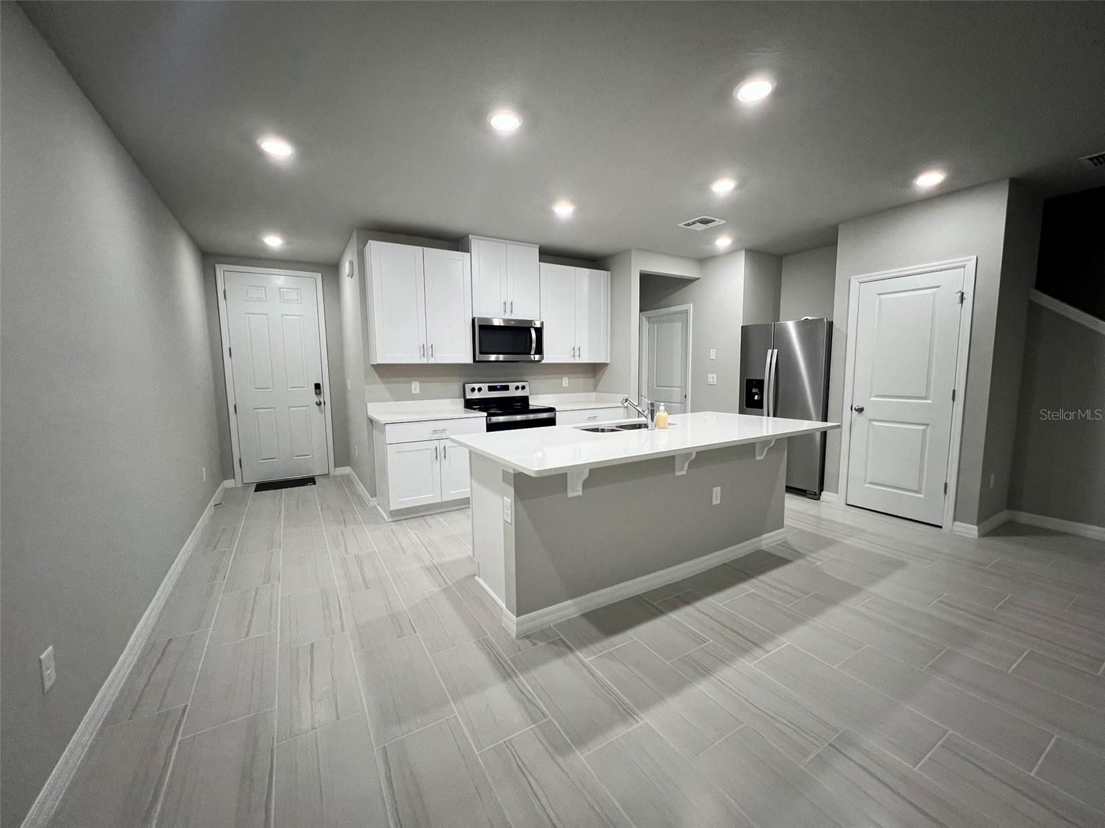 Image 10 of 24 For 7693 Imagination Place