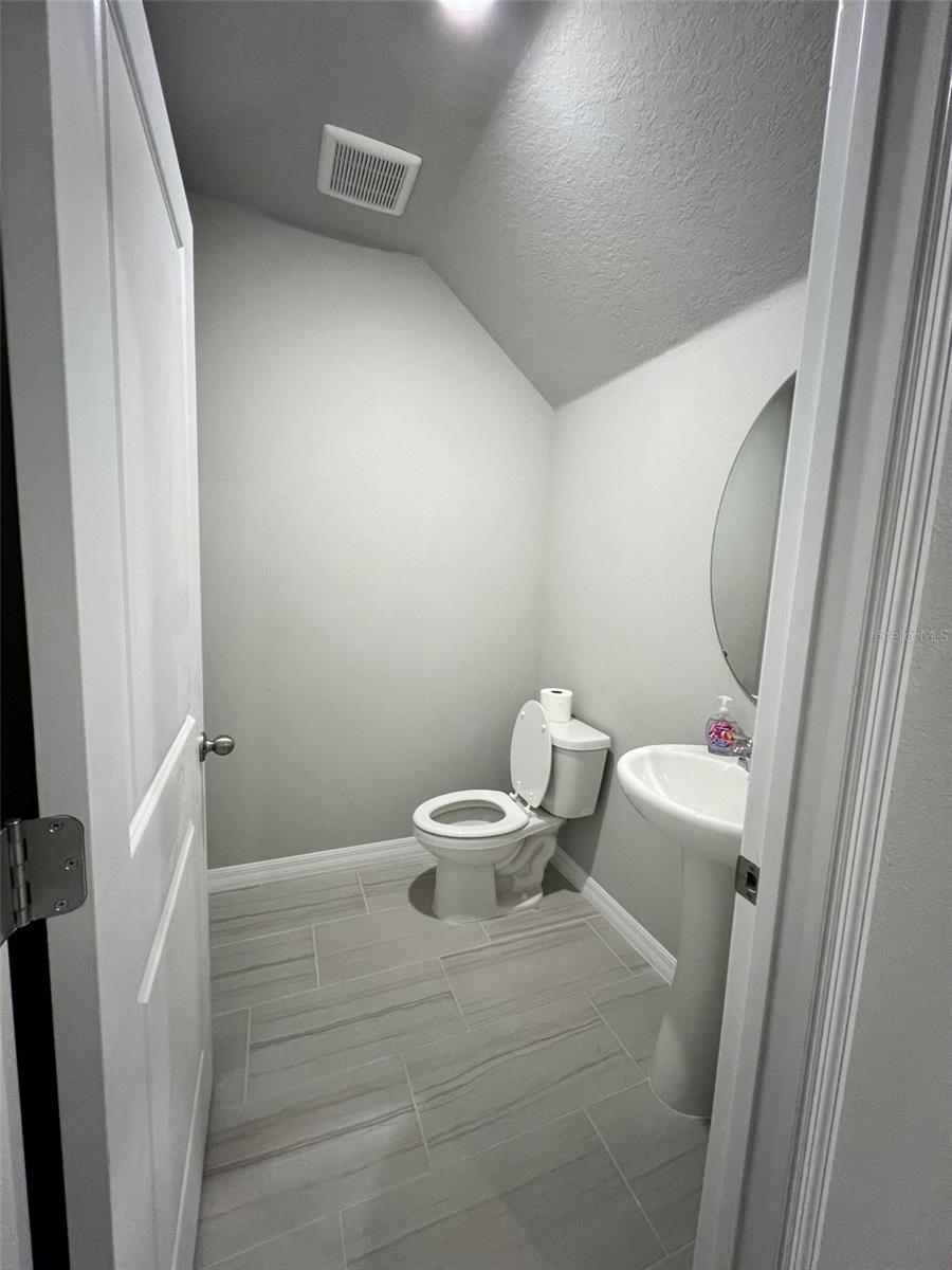 Image 11 of 24 For 7693 Imagination Place