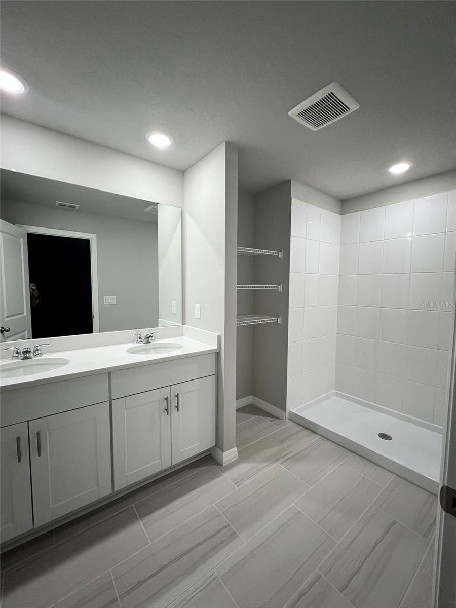 Image 18 of 24 For 7693 Imagination Place