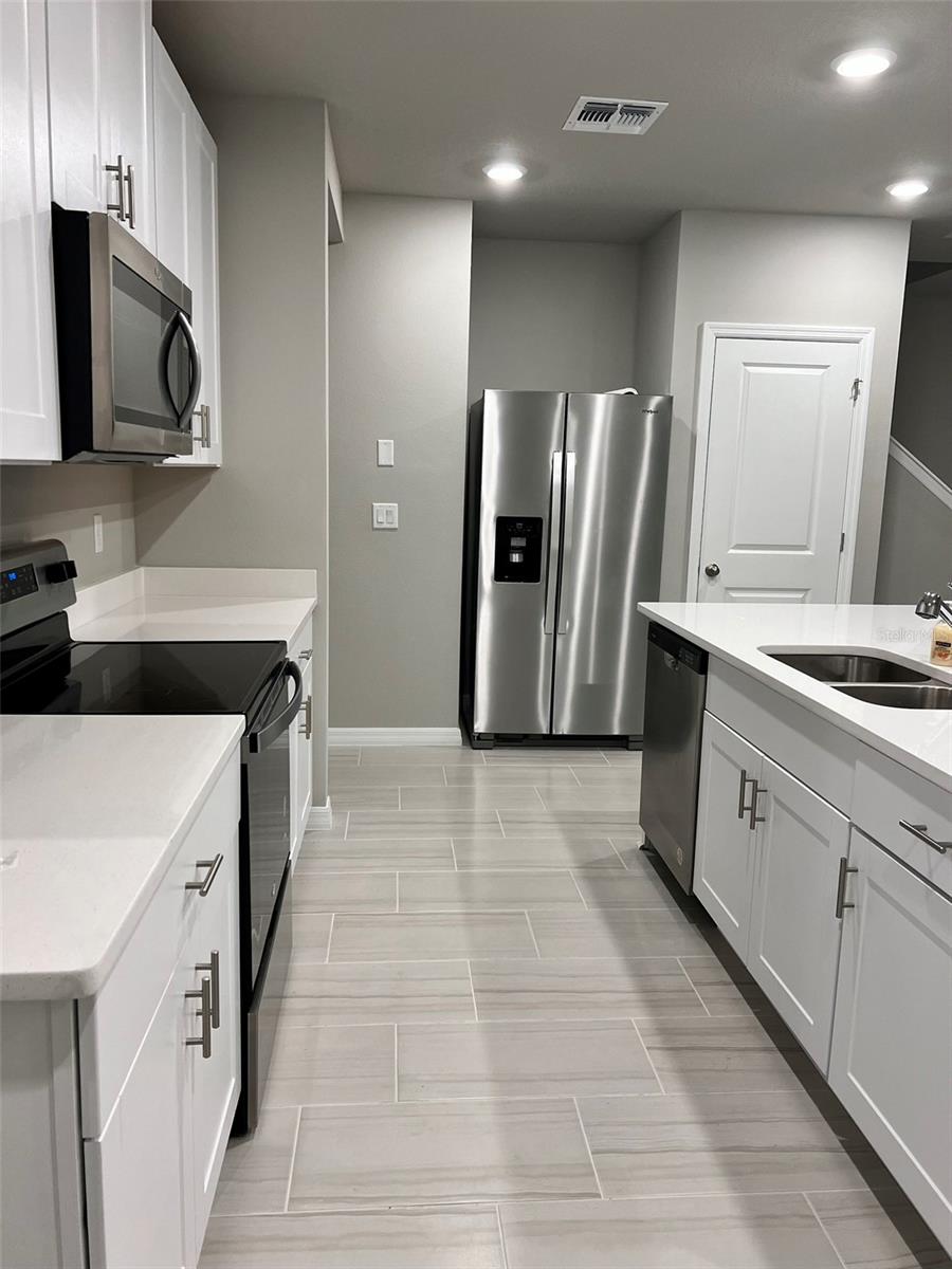 Image 9 of 24 For 7693 Imagination Place