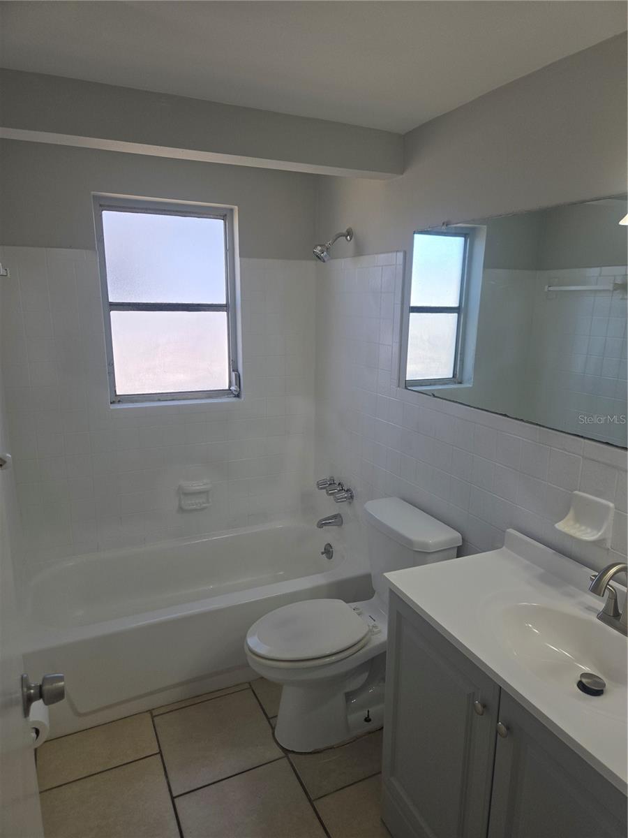 Image 17 of 20 For 11014 Tamarix Avenue