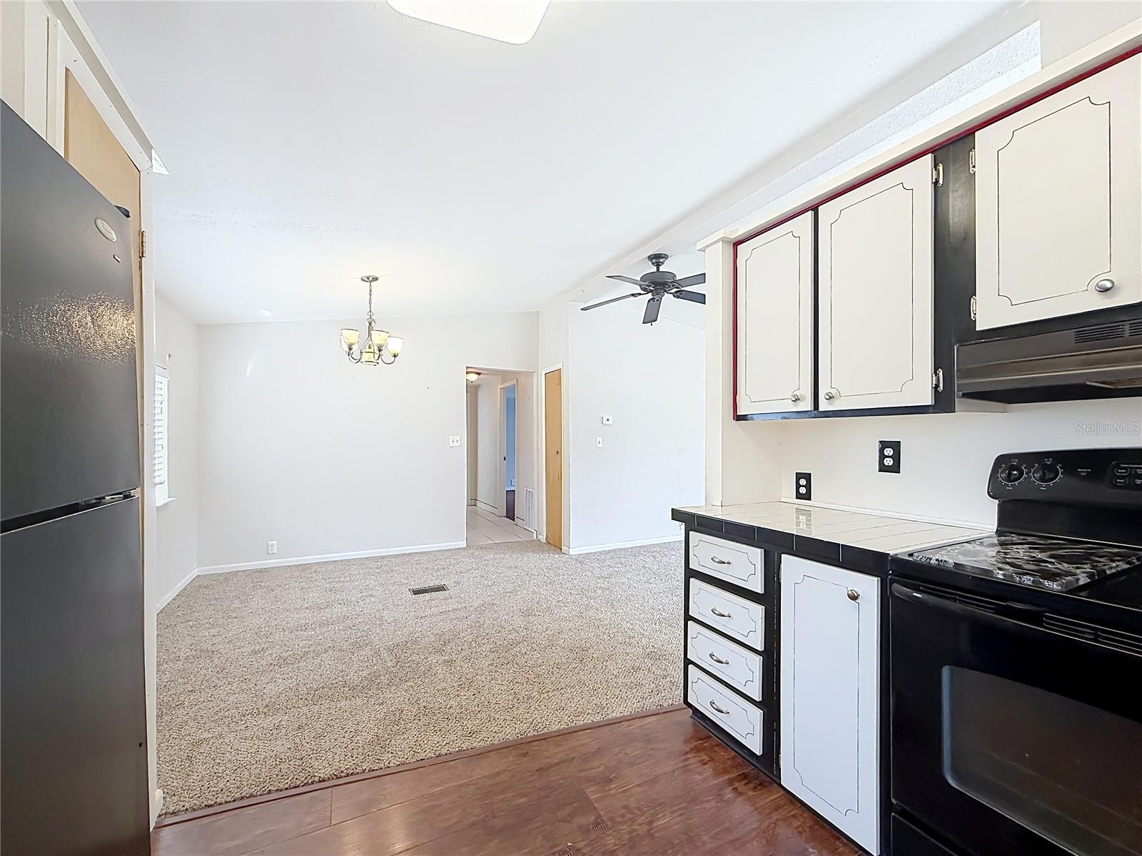 Image 15 of 41 For 7429 Revere Lane