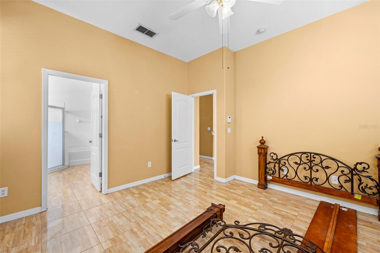 Image 24 of 42 For 4211 Blakemore Place