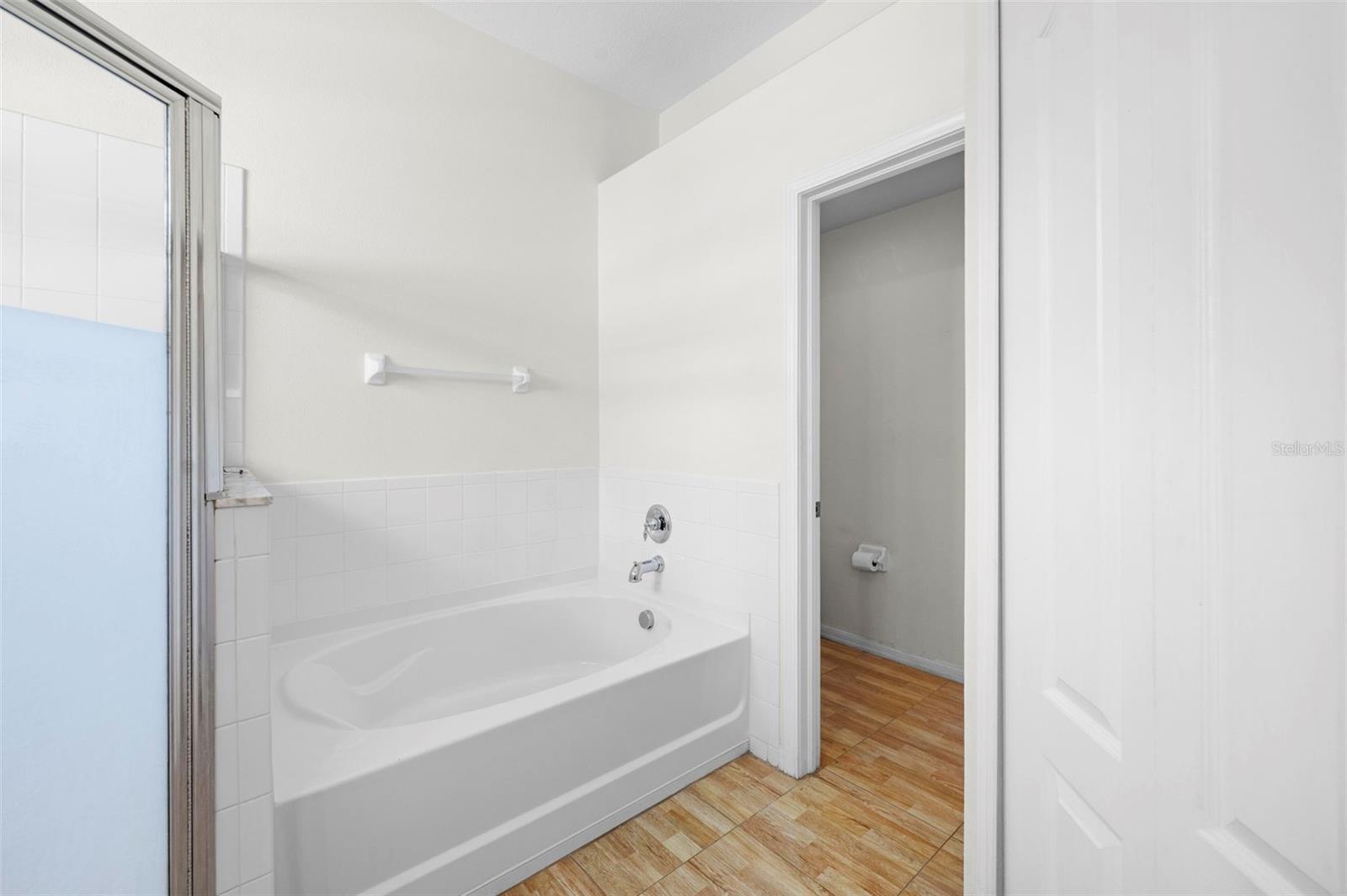 Image 26 of 42 For 4211 Blakemore Place