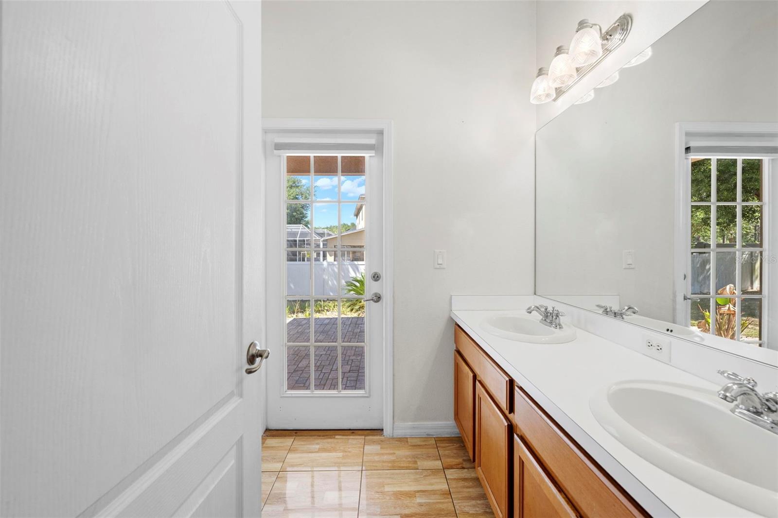 Image 34 of 42 For 4211 Blakemore Place