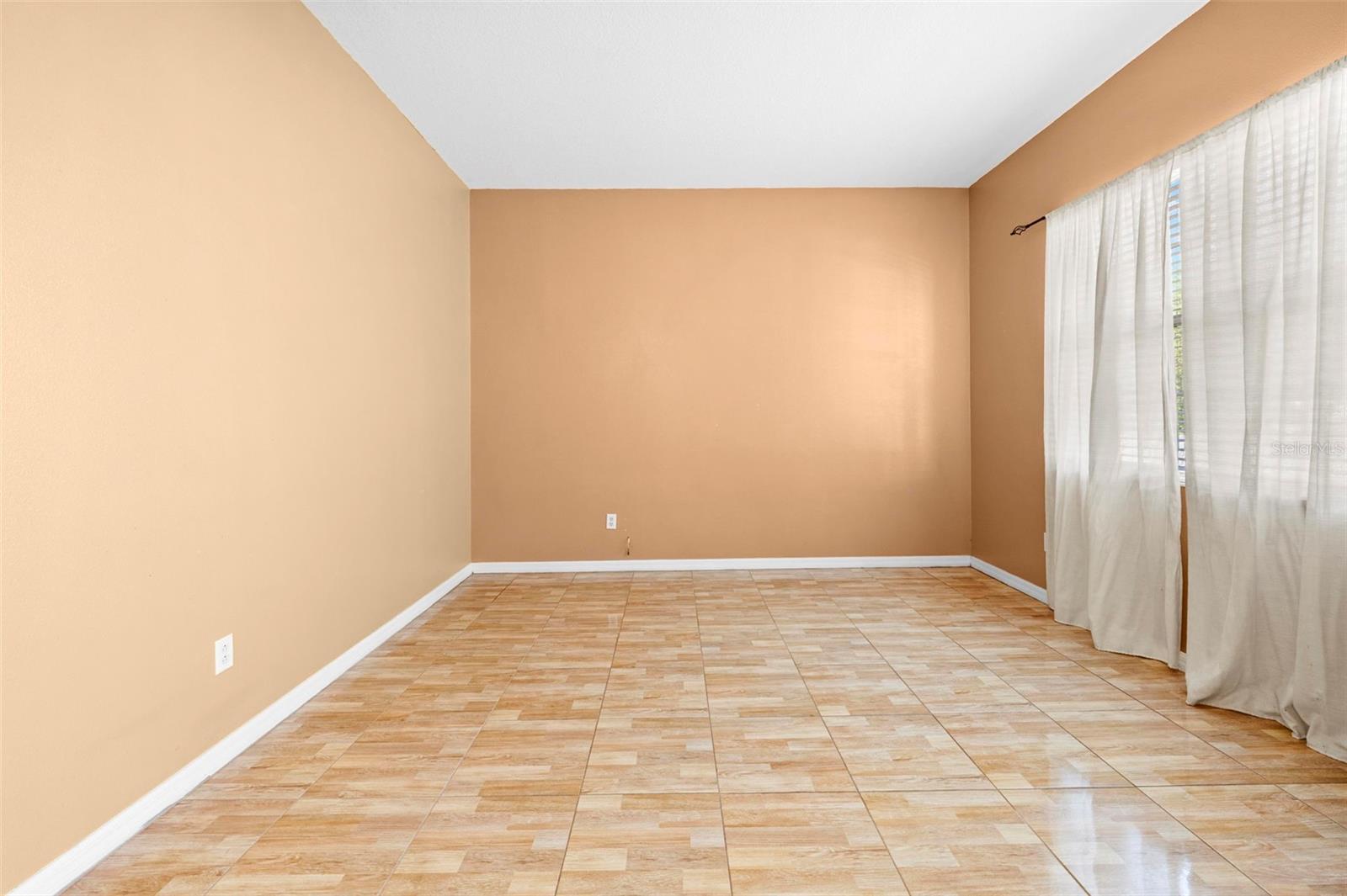 Image 4 of 42 For 4211 Blakemore Place