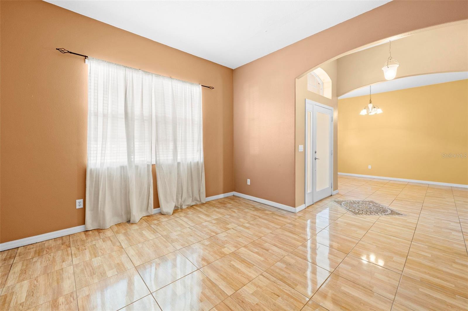 Image 6 of 42 For 4211 Blakemore Place