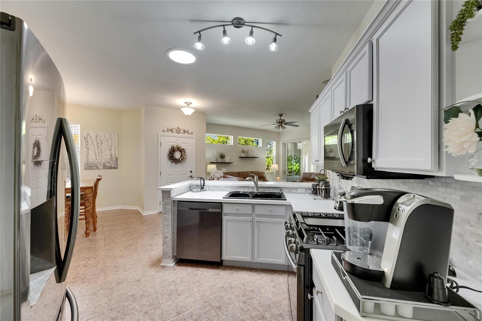 Image 17 of 61 For 2068 Sifield Greens Way