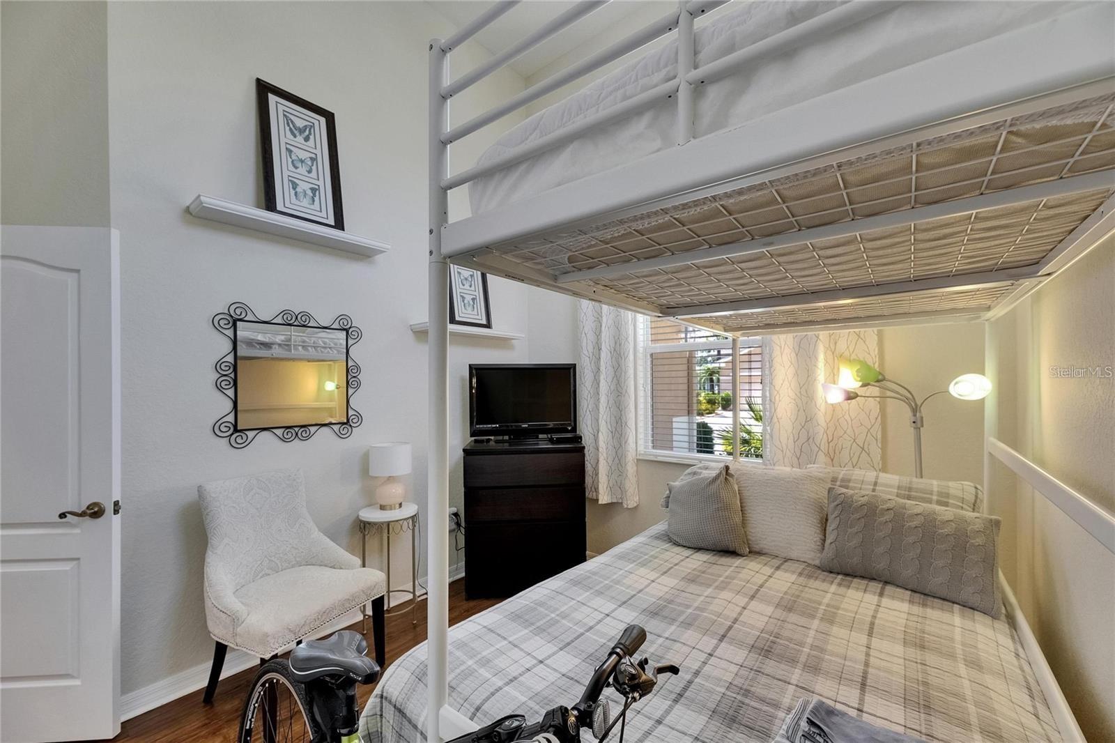 Image 31 of 61 For 2068 Sifield Greens Way