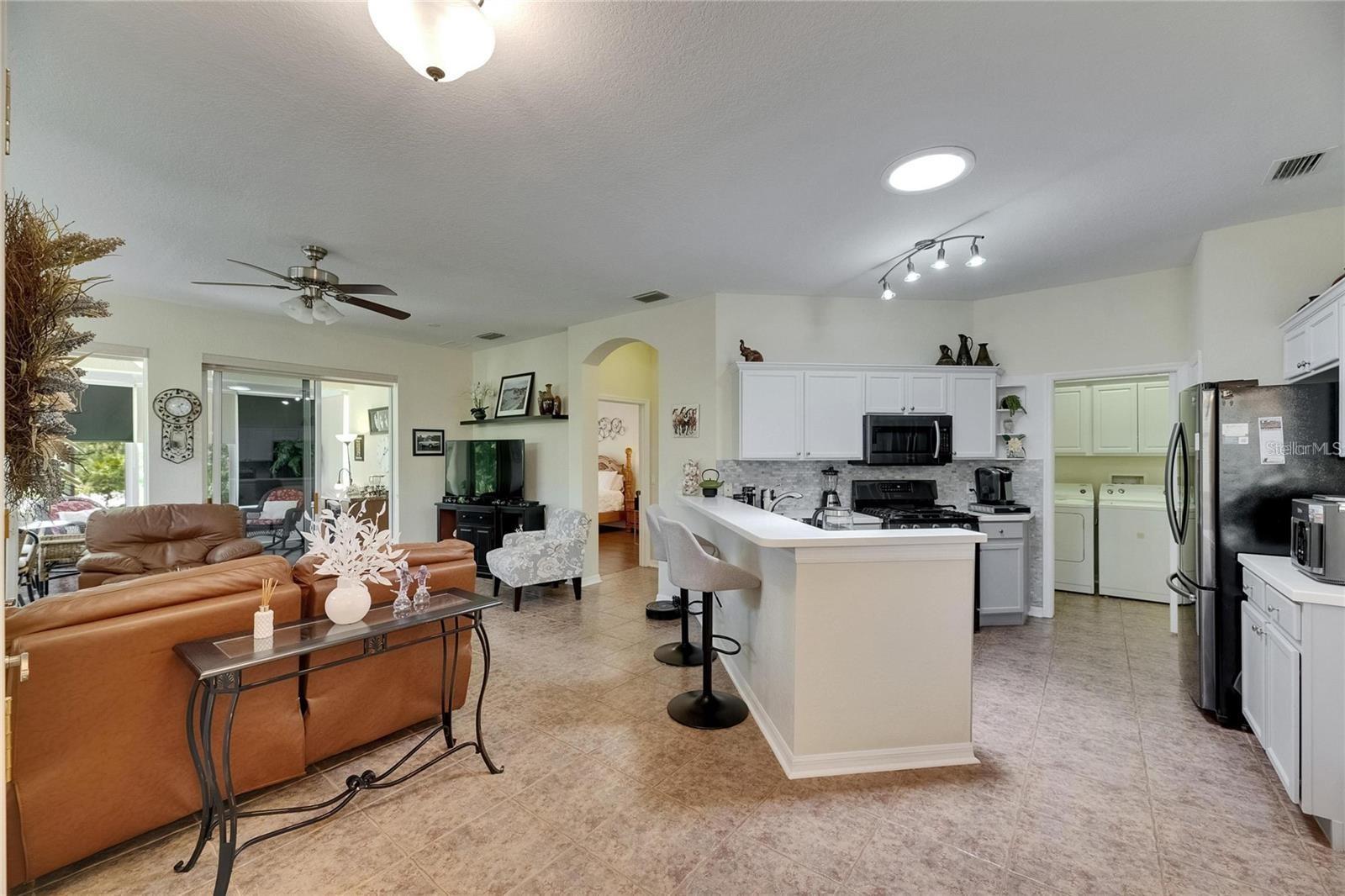 Image 7 of 61 For 2068 Sifield Greens Way