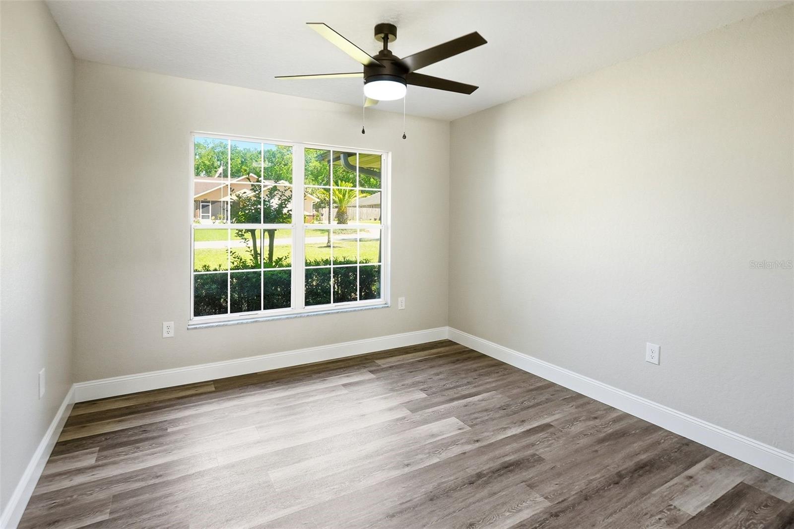 Image 14 of 38 For 3690 56th Terrace