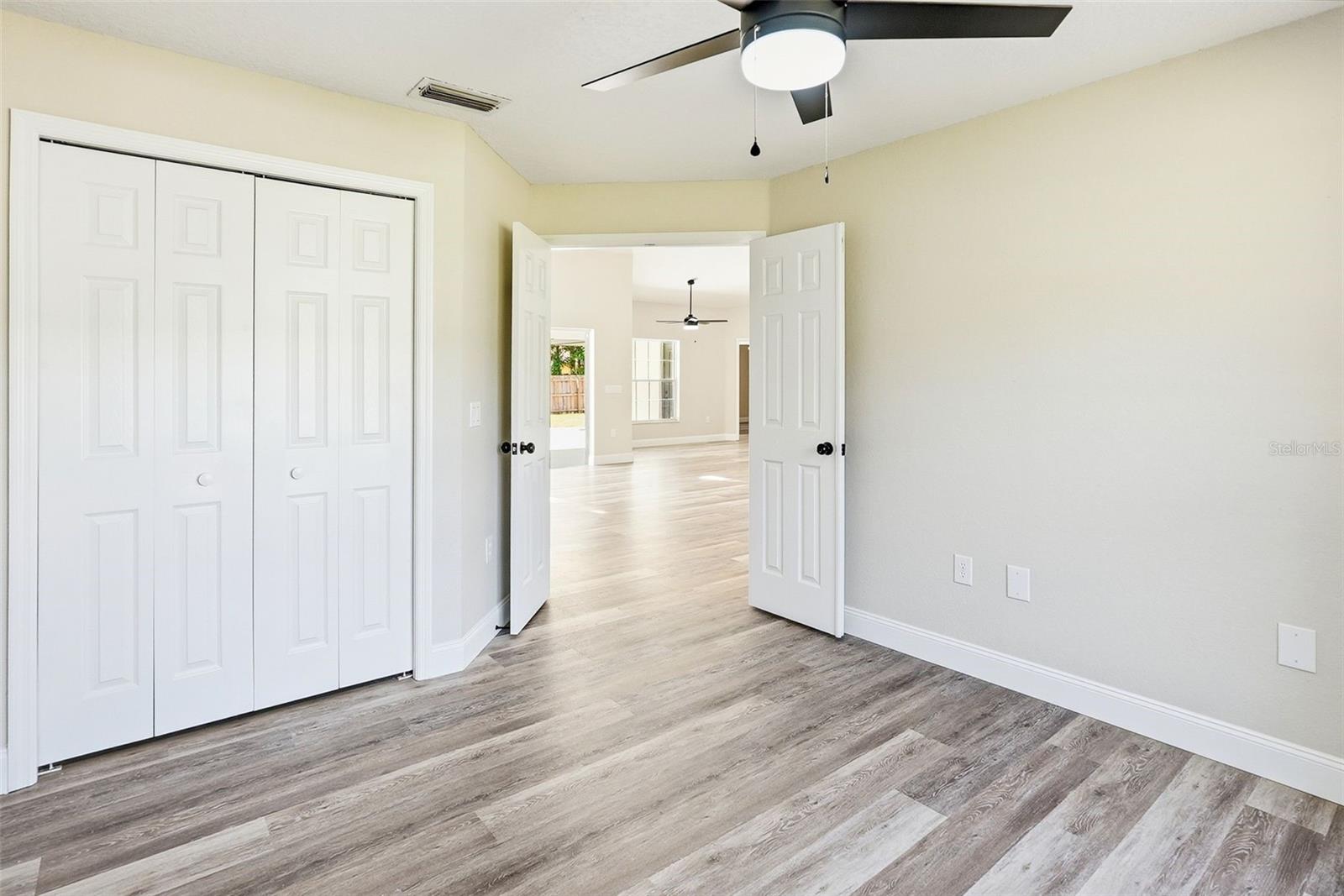 Image 15 of 38 For 3690 56th Terrace