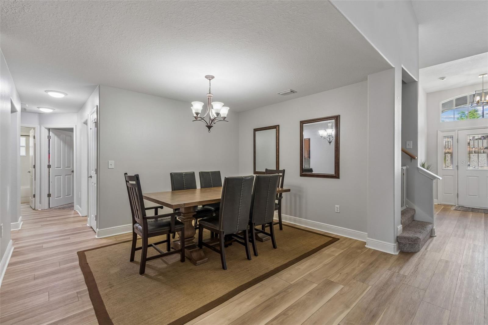 Image 14 of 100 For 2336 Nesslewood Drive