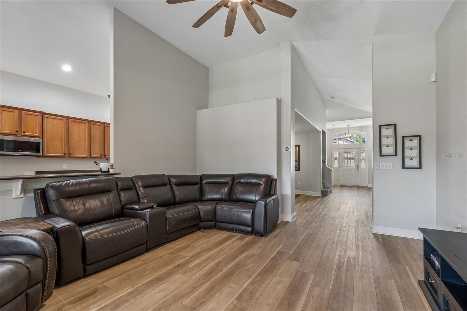 Image 18 of 100 For 2336 Nesslewood Drive