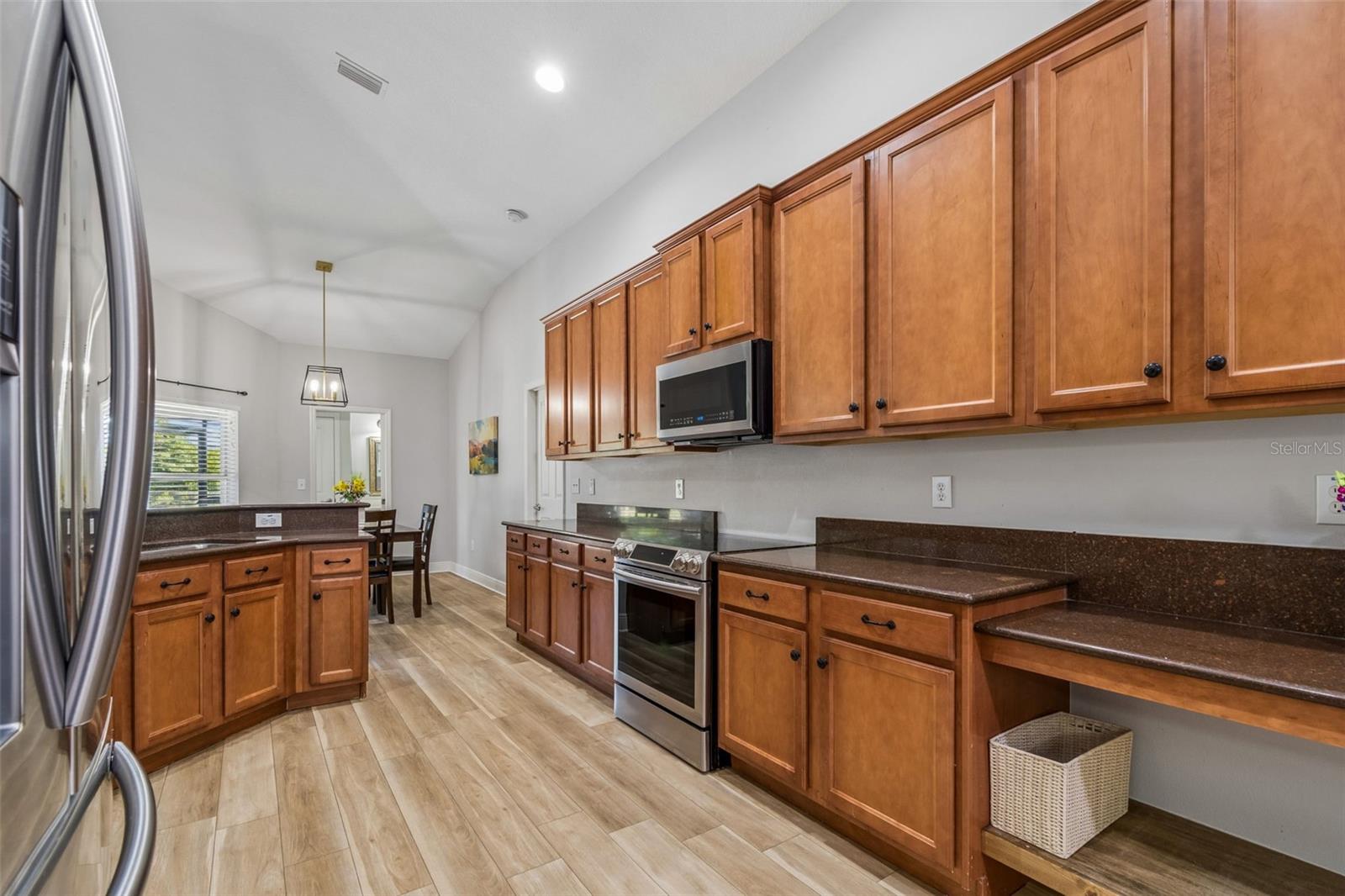 Image 21 of 100 For 2336 Nesslewood Drive