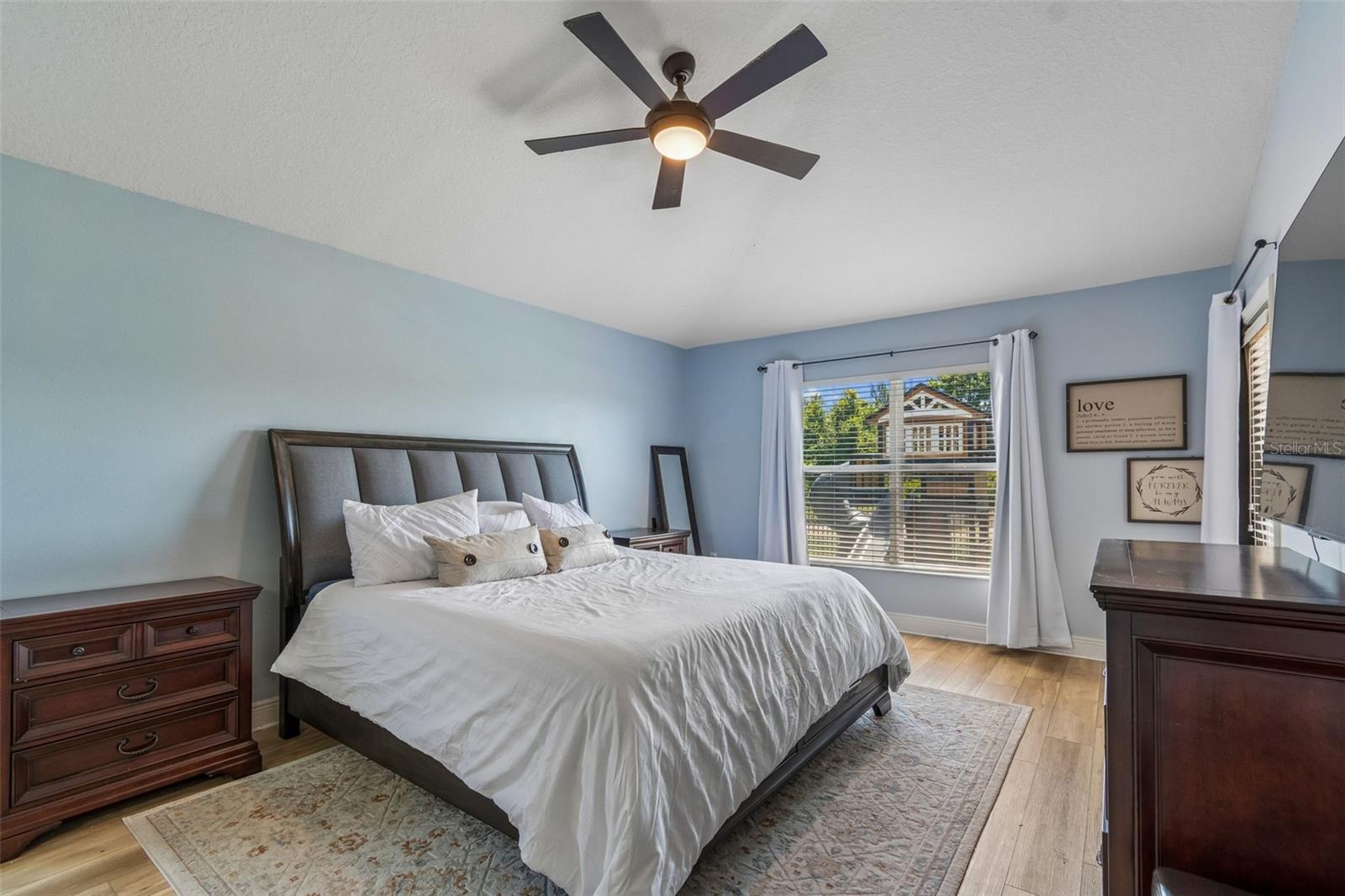 Image 30 of 100 For 2336 Nesslewood Drive