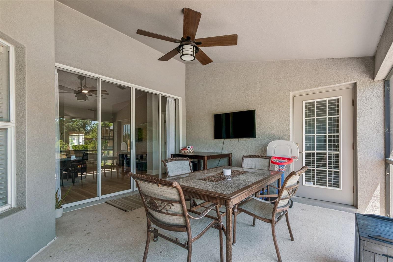 Image 64 of 100 For 2336 Nesslewood Drive