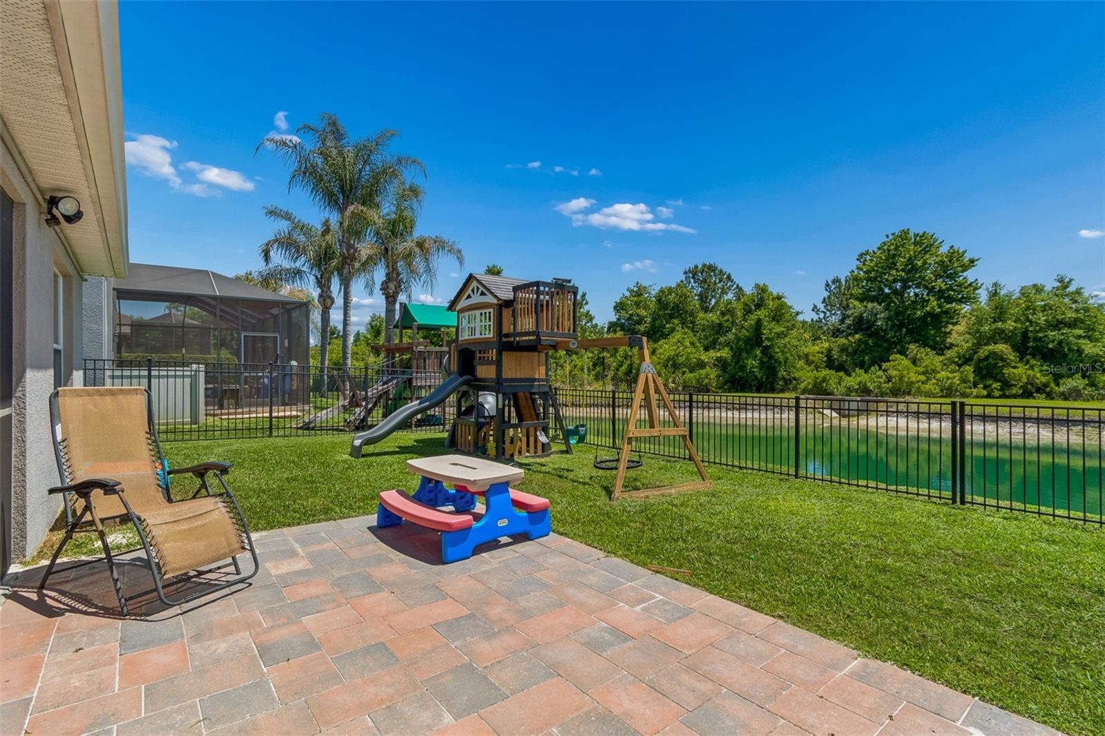 Image 66 of 100 For 2336 Nesslewood Drive