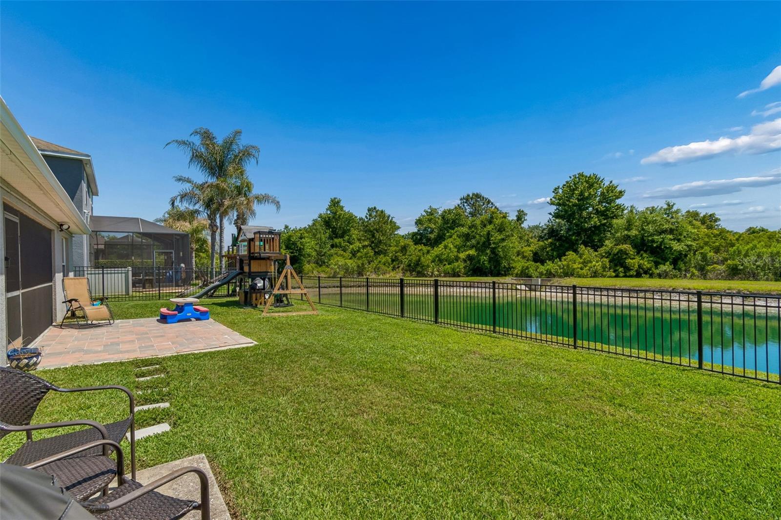 Image 67 of 100 For 2336 Nesslewood Drive