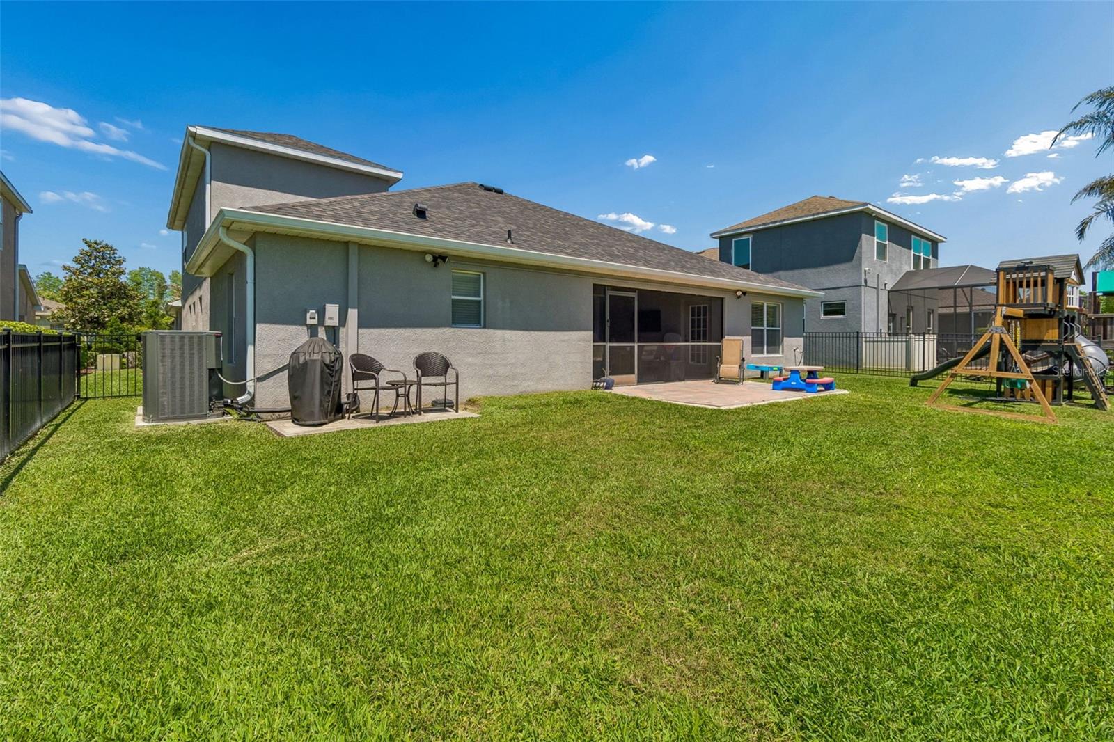 Image 69 of 100 For 2336 Nesslewood Drive