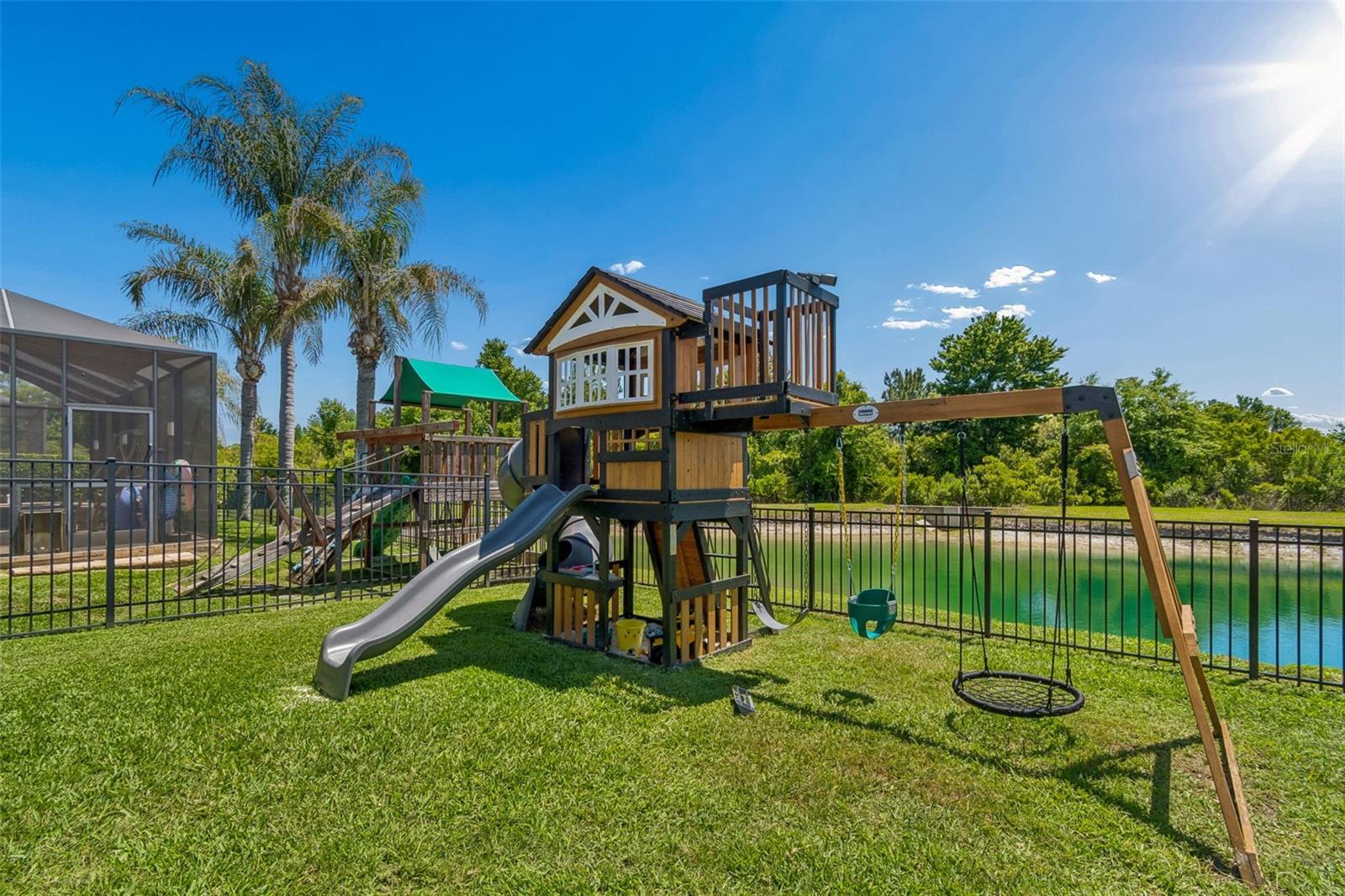 Image 74 of 100 For 2336 Nesslewood Drive