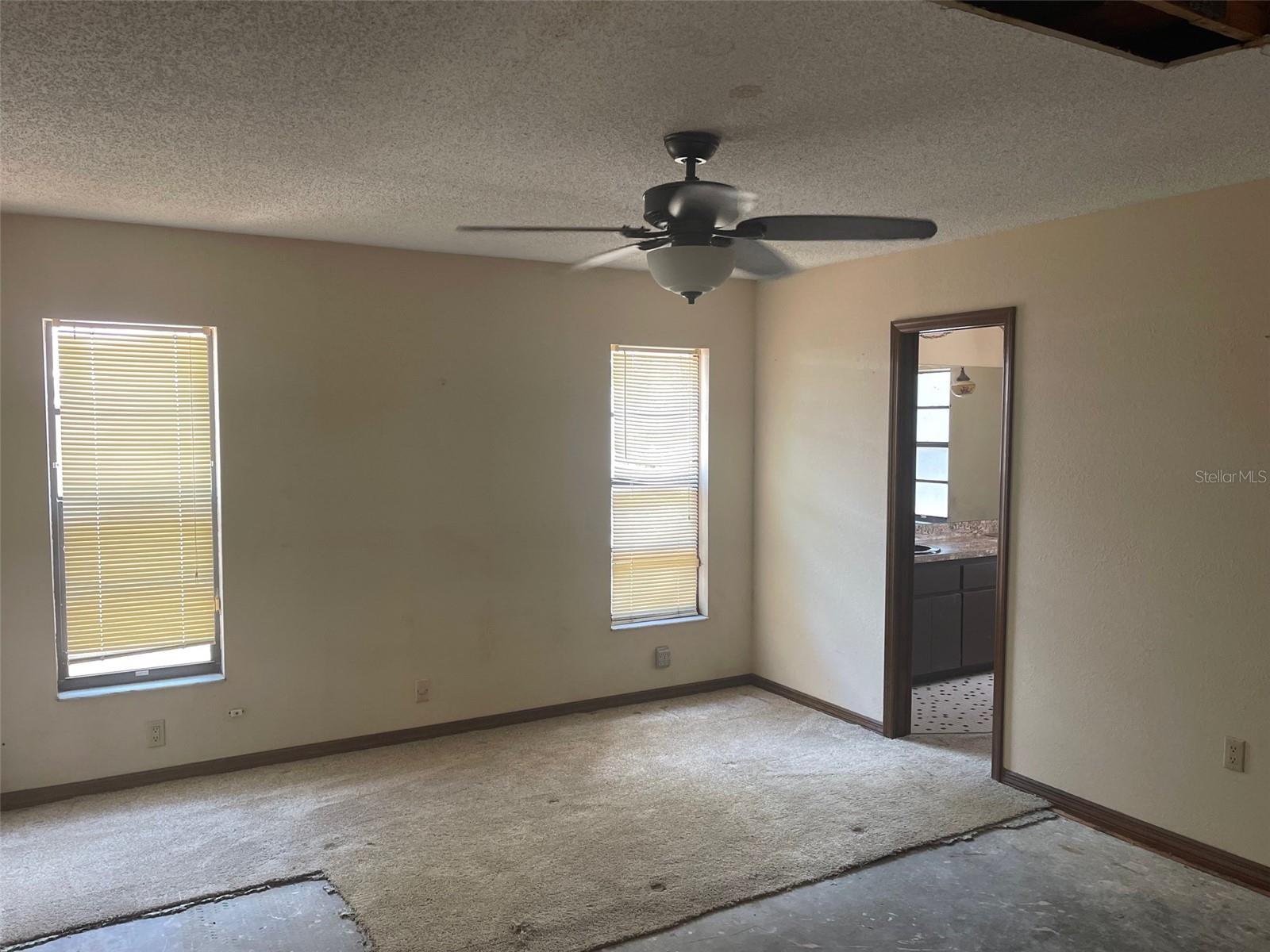 Image 8 of 19 For 5526 Cactus Circle