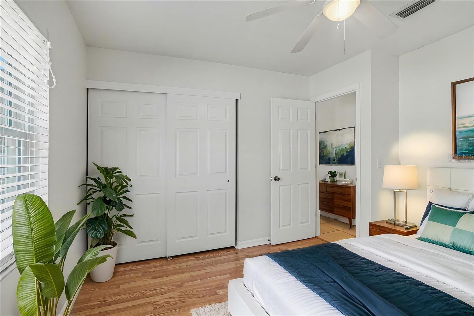 Image 15 of 21 For 3718 Greenford Street